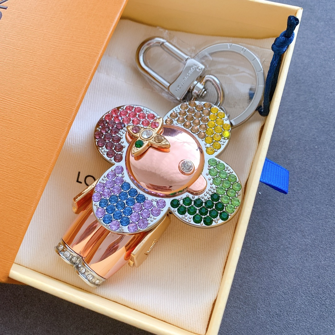 Bagsaaa LV Key Charm 02