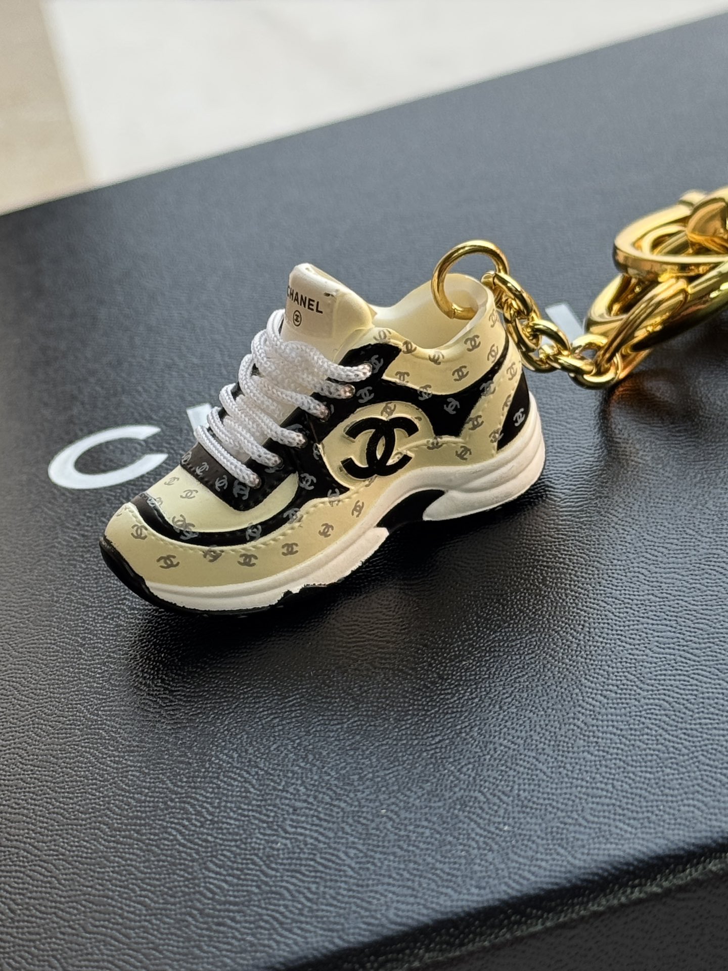 Bagsaaa Ch**el Key Charm