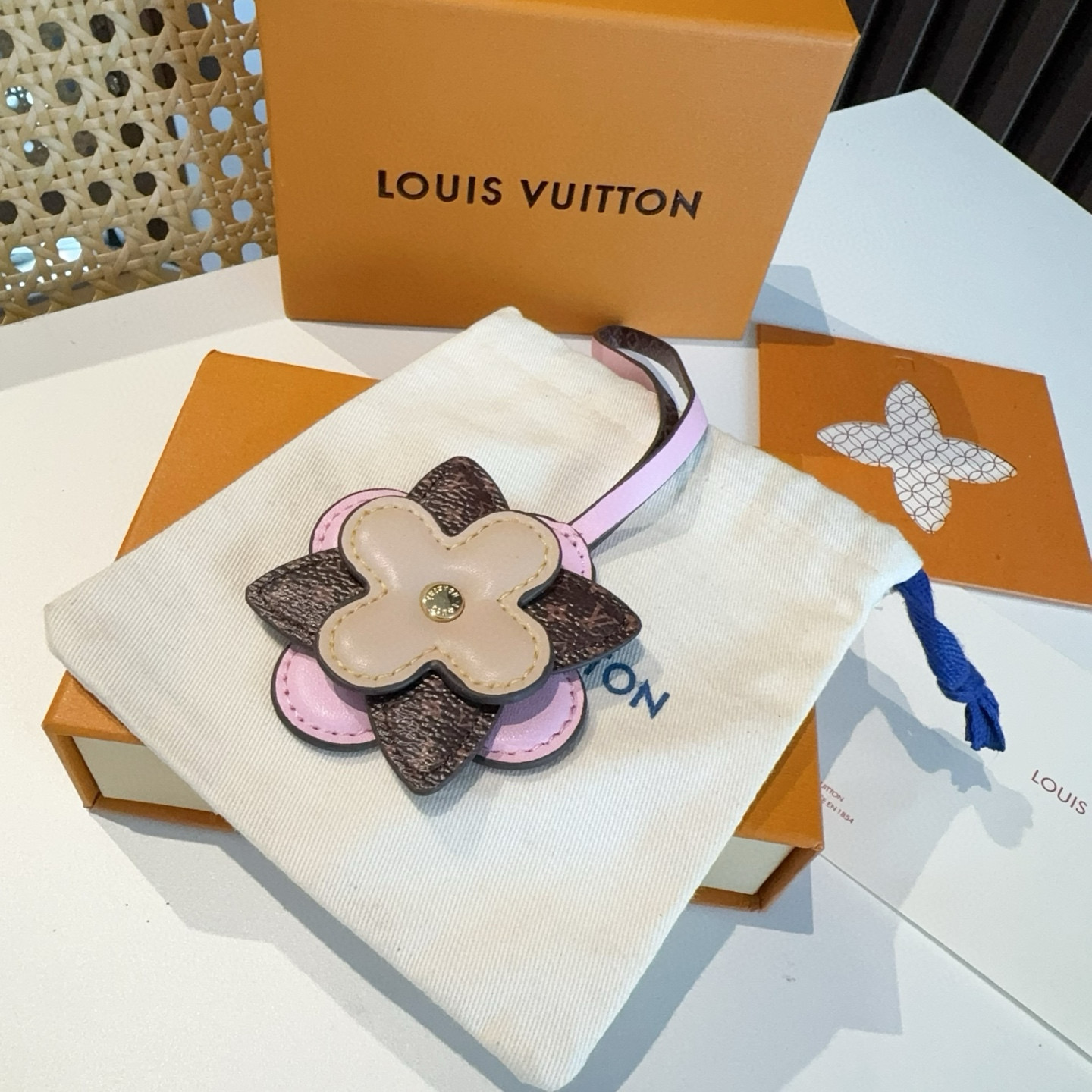Bagsaaa LV Bag Charm