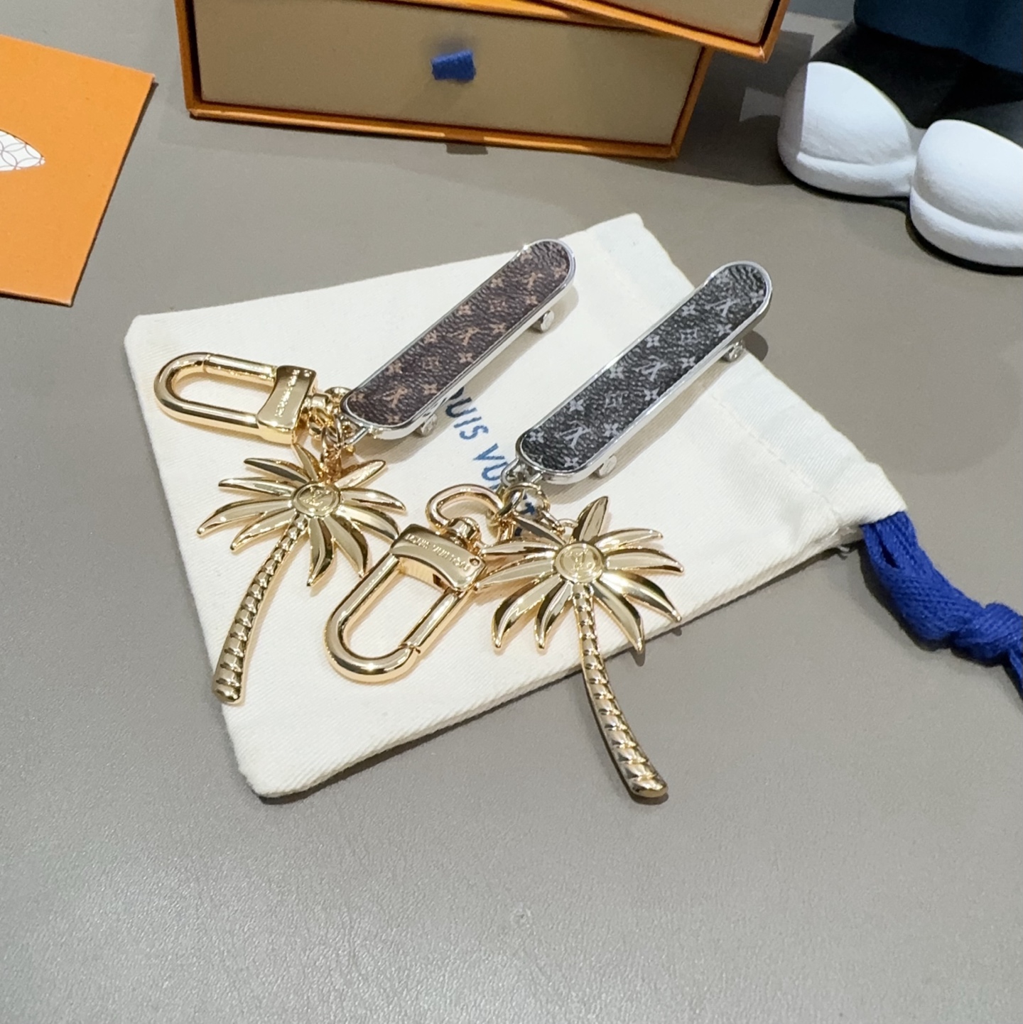 Bagsaaa LV Key Charm 03