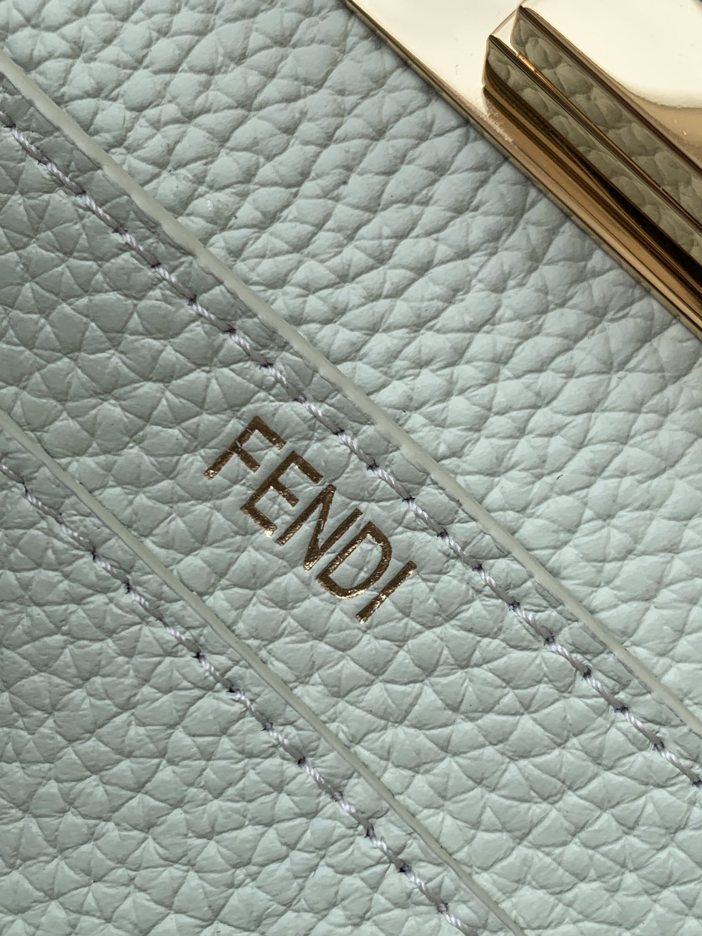 Bagsaaa F**di Peekaboo ISeeU Small Sage green leather bag with FF interlacing - 27cm