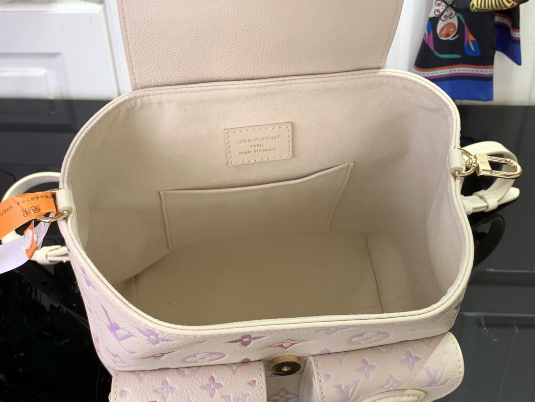 Bagsaaa LV M15113 Backup Backpack Dream Cream - 22cm