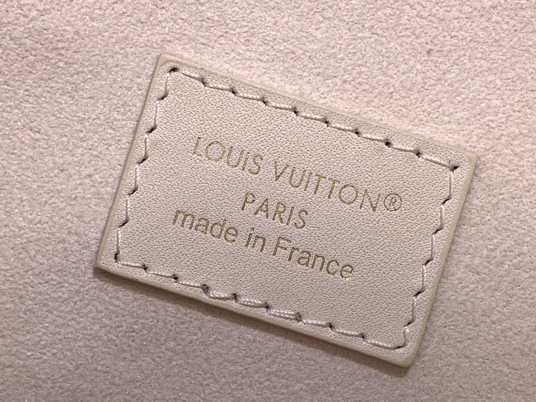 Bagsaaa LV M15113 Backup Backpack Dream Cream - 22cm