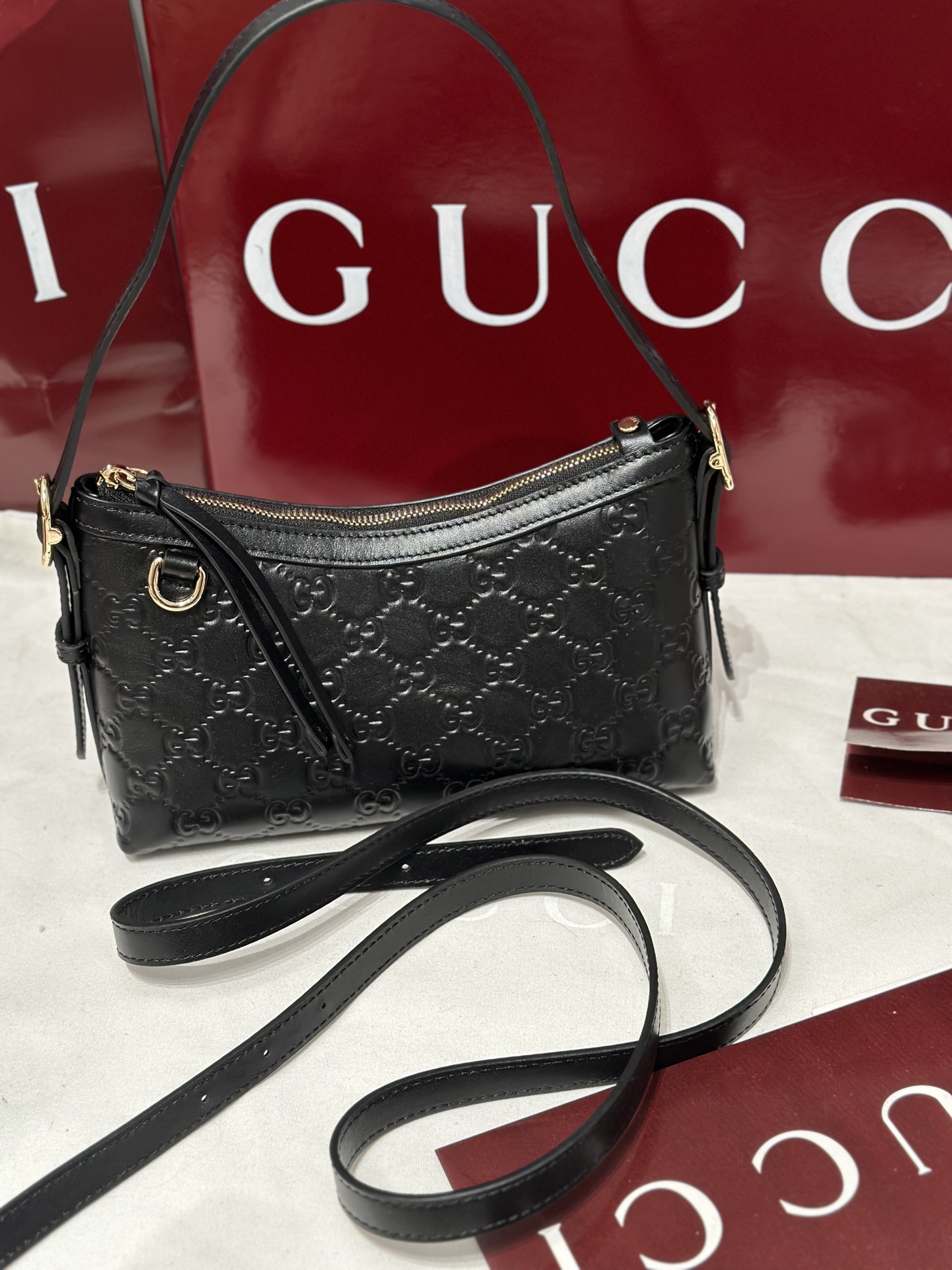 Bagsaaa Gvc*1 GG Emblem small shoulder bag 847450 black - 22cm