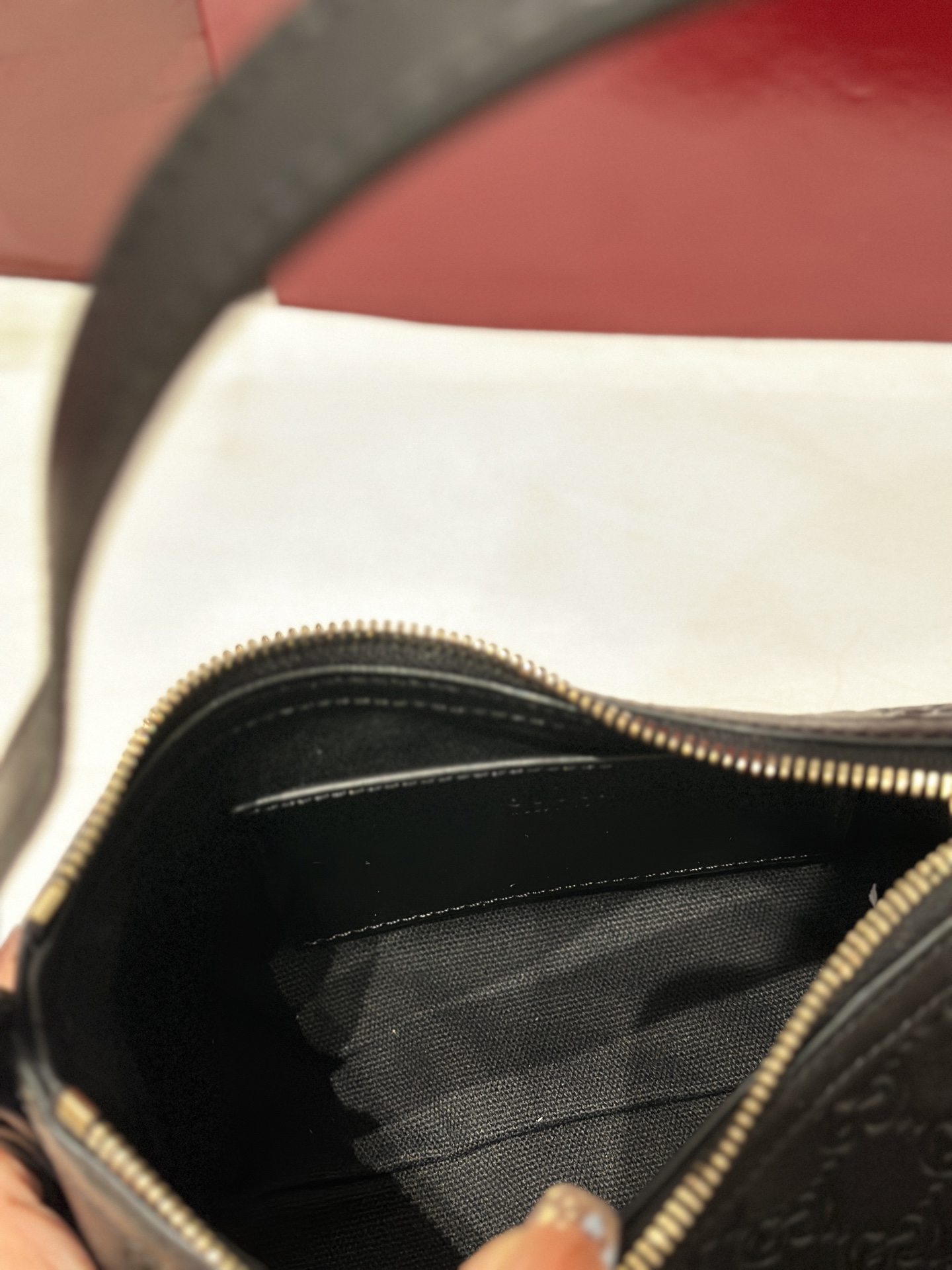 Bagsaaa Gvc*1 GG Emblem small shoulder bag 847450 black - 22cm