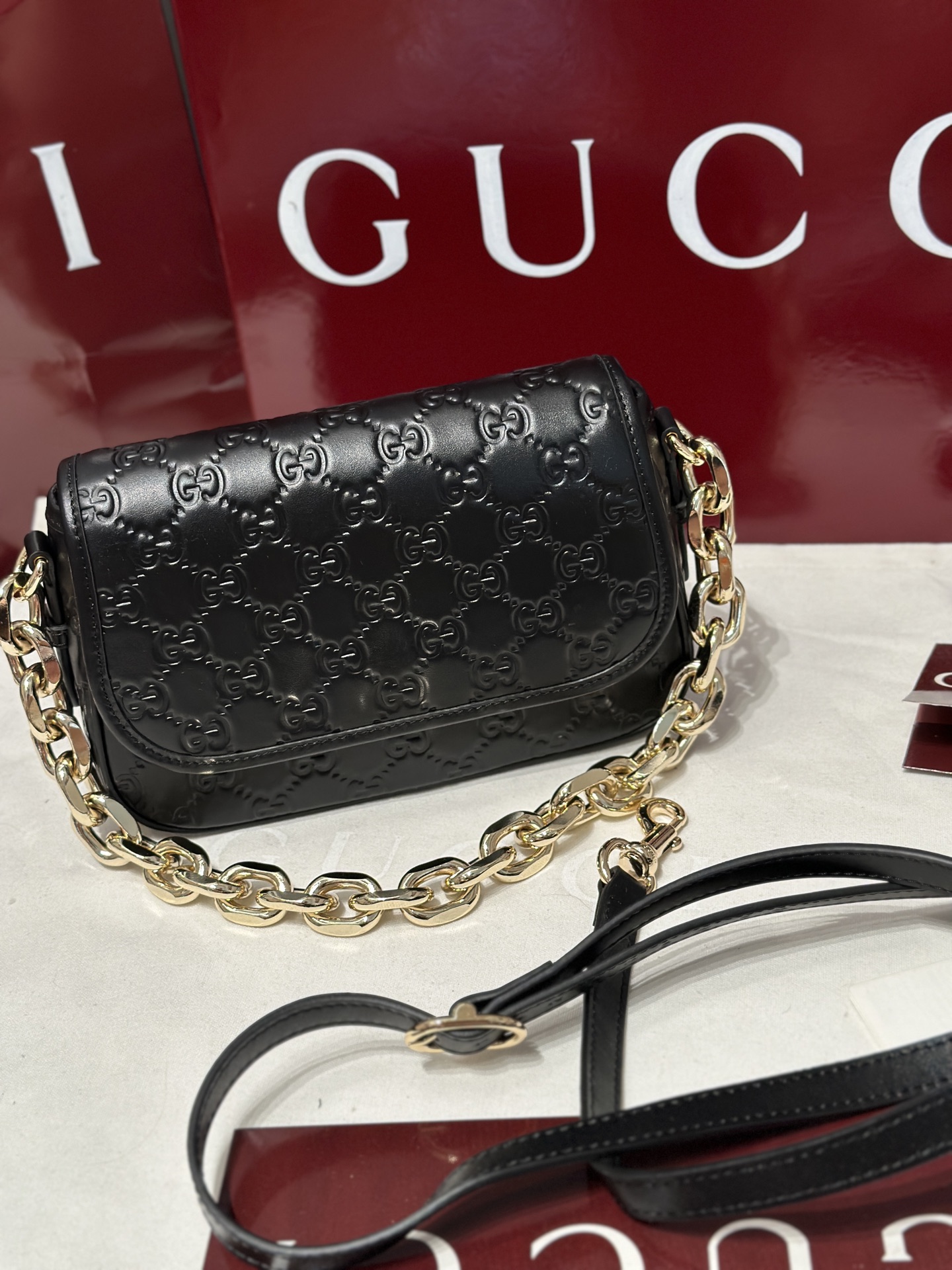 Bagsaaa Gvc*1 GG Emblem small shoulder bag 847448 black - 20.5cm