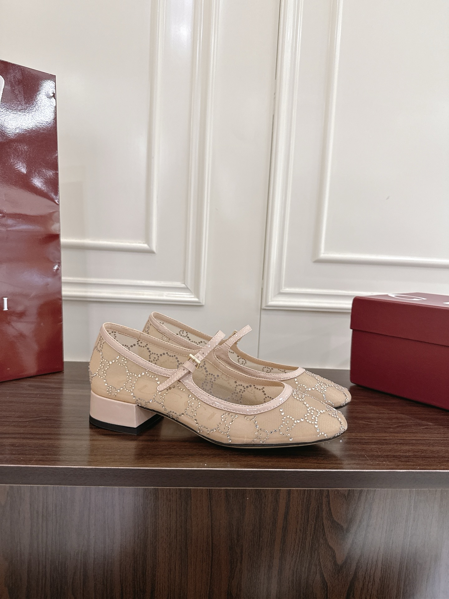 Bagsaaa Gvc*1 Women's GG crystal ballet flat 836809 Light pink mesh