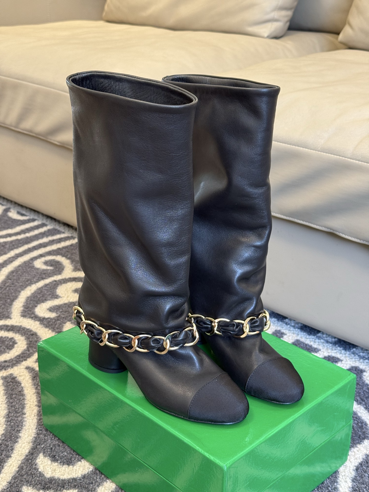 Bagsaaa Ch**el High Boots G46677 black