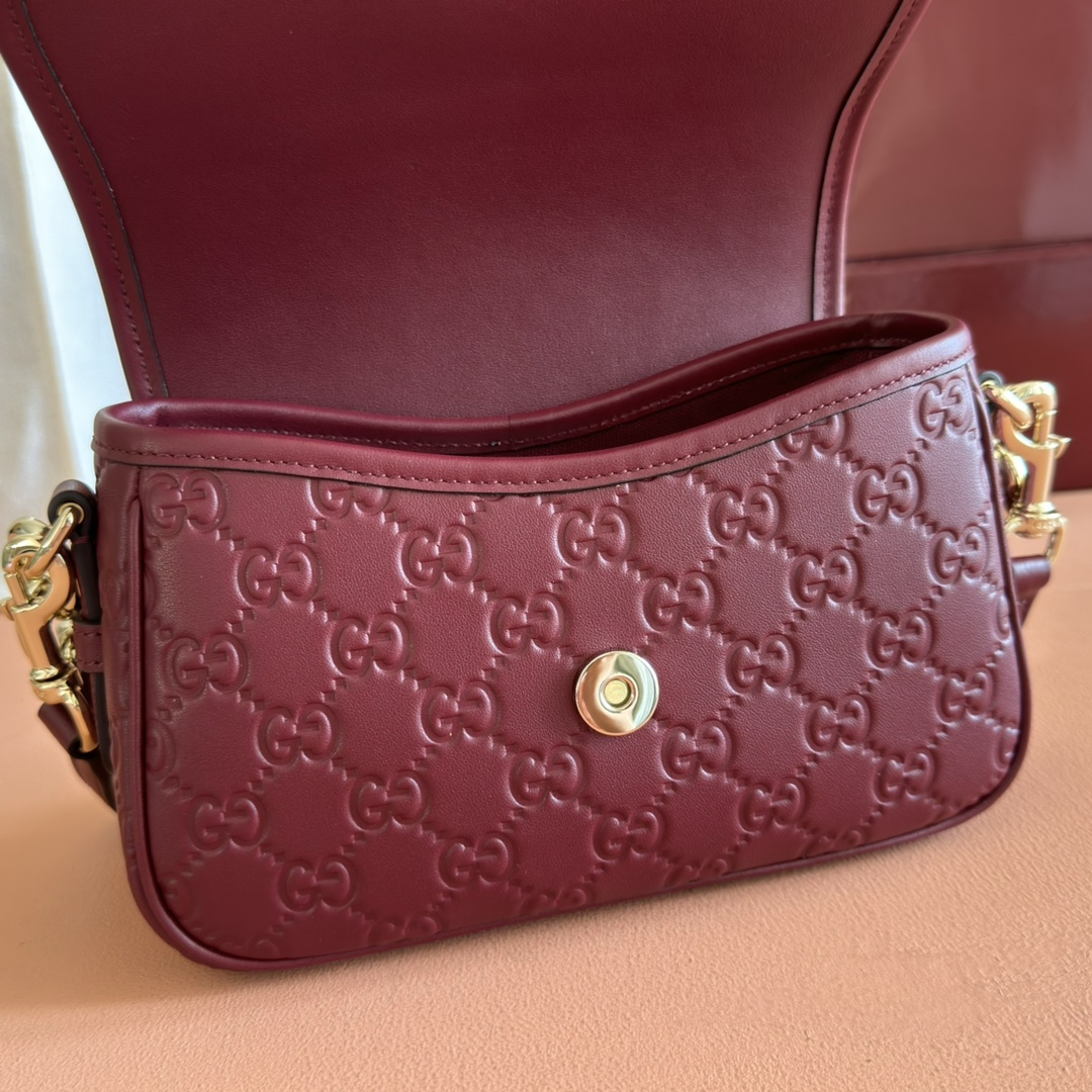 Bagsaaa Gvc*1 GG Emblem small shoulder bag 847448 red - 20.5cm