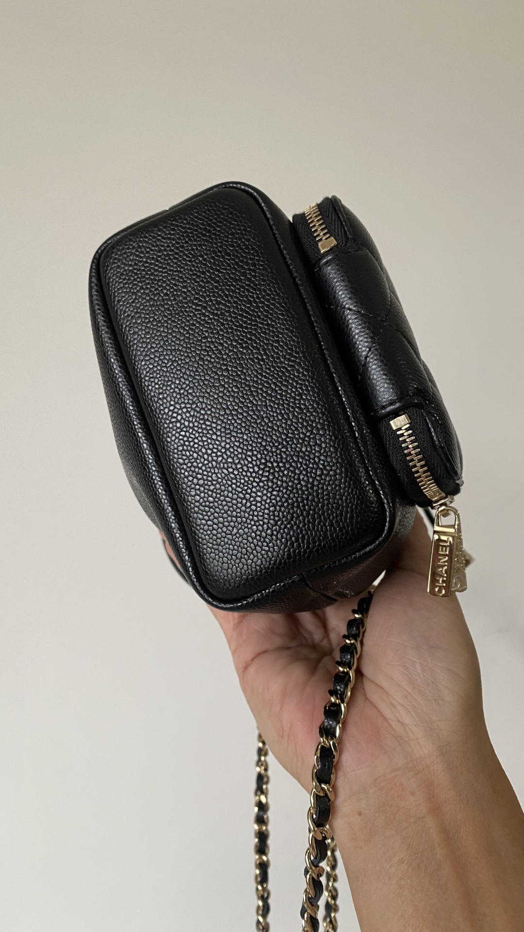 Bagsaaa Ch**el Clutch with chain AP4775 Black Caviar - 15cm