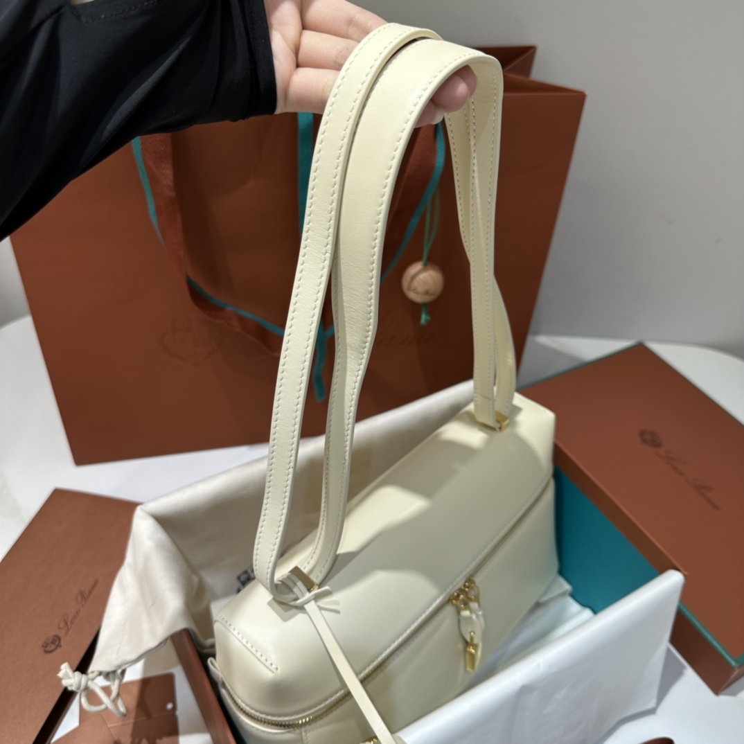 Bagsaaa L0r0 P1ana Extra Bag L27 White - 27 cm