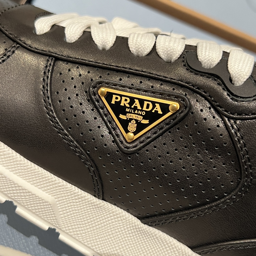 Bagsaaa Pra*a PRAX 2.0 leather sneakers black