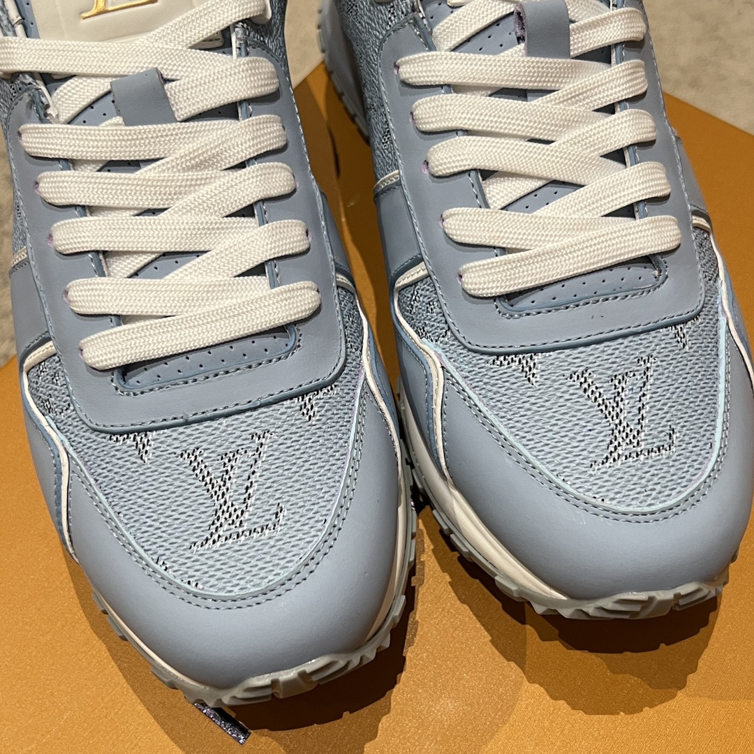 Bagsaaa LV Run Away Trainers Blue