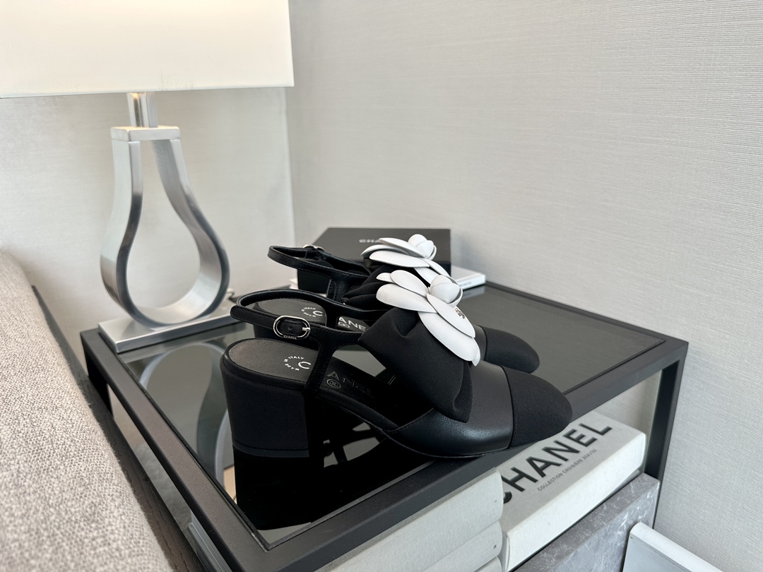 Bagsaaa Ch**el Camellia Flower Black Slingback Heels G45307