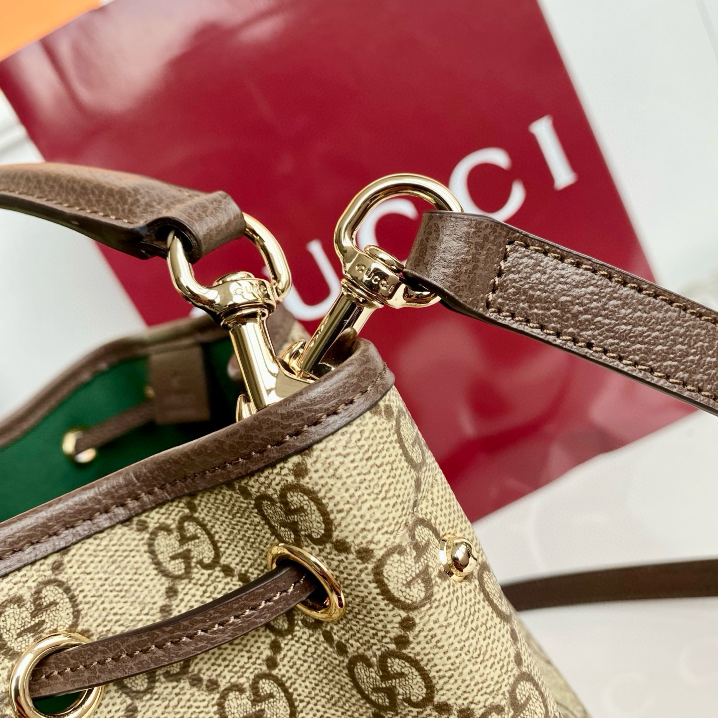 Bagsaaa Gvc*1 Ophidia small bucket bag 841313 - 21.5cm