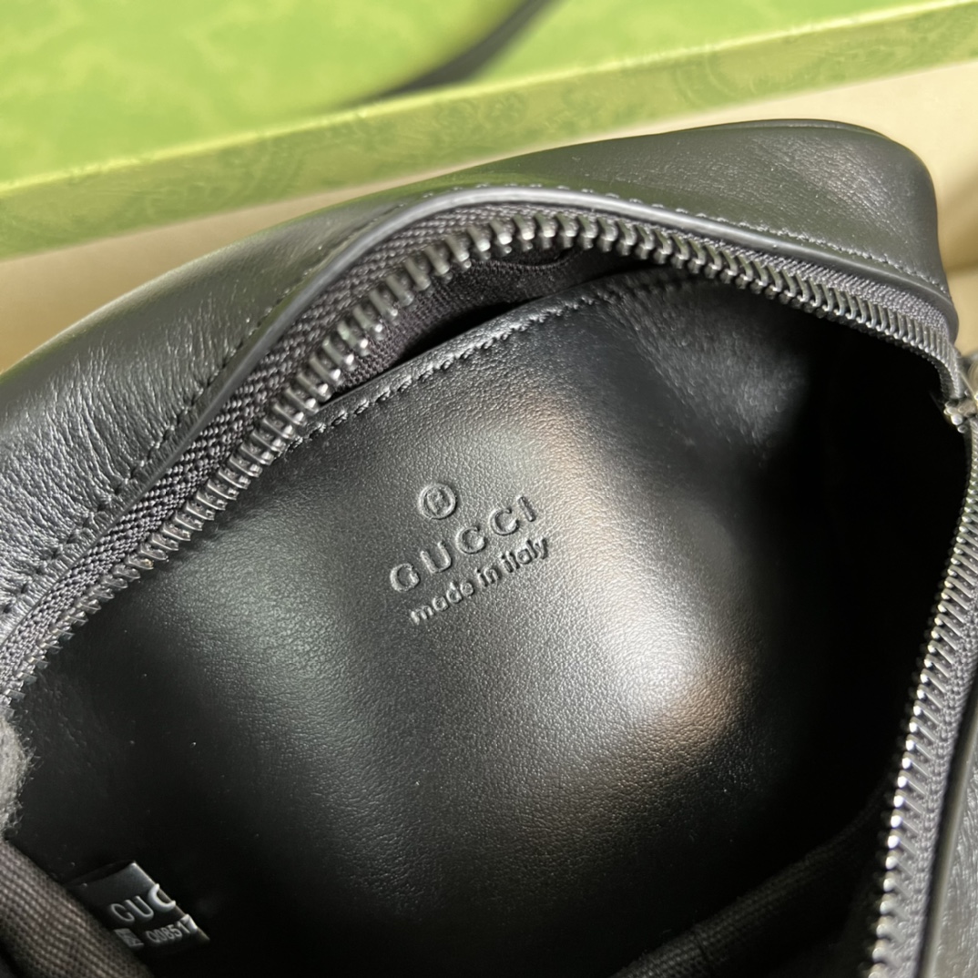 Bagsaaa Gvc*1 GG Marmont mini camera bag 634936 black - 18cm