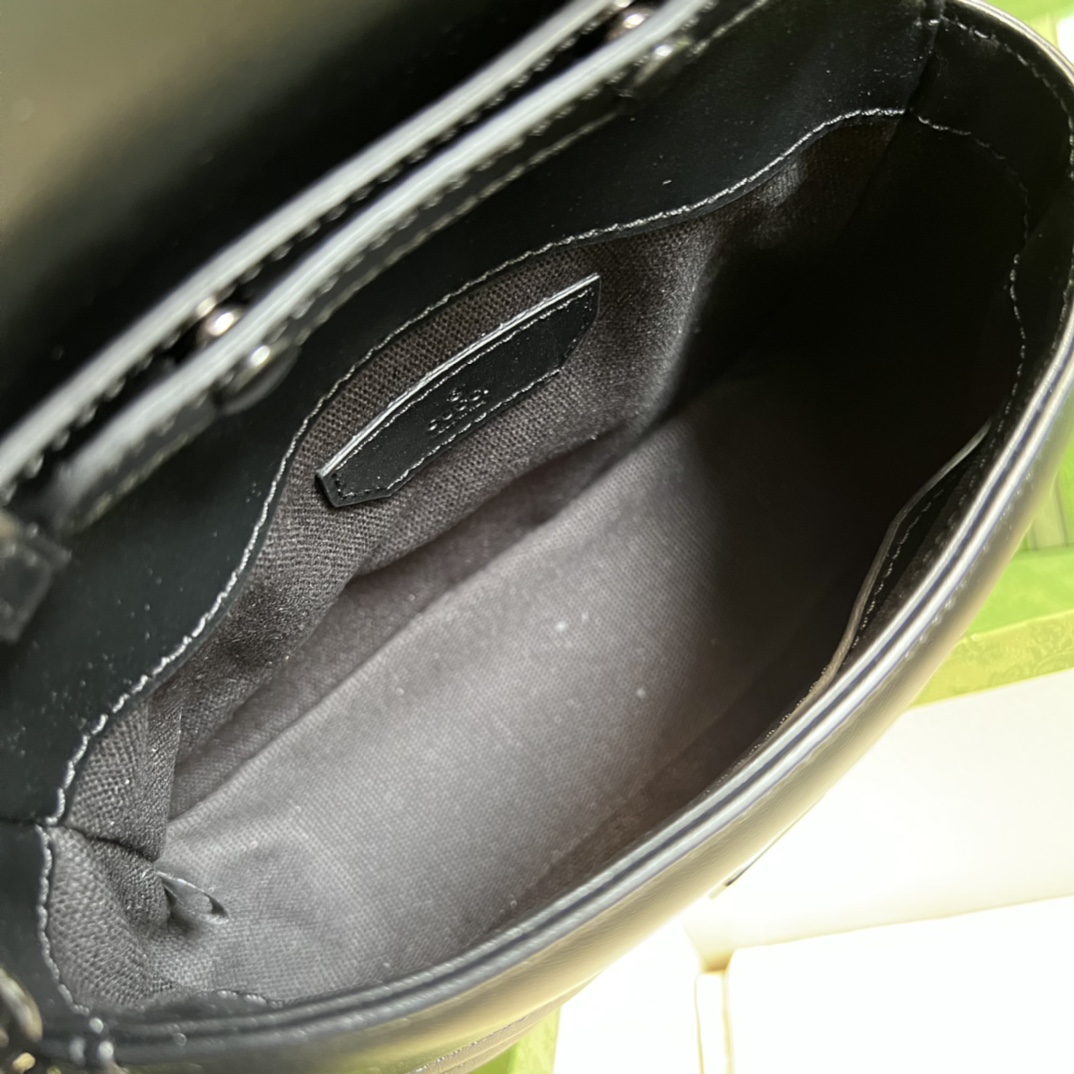 Bagsaaa Gvc*1 GG Marmont small top handle bag 702563 black - 20cm