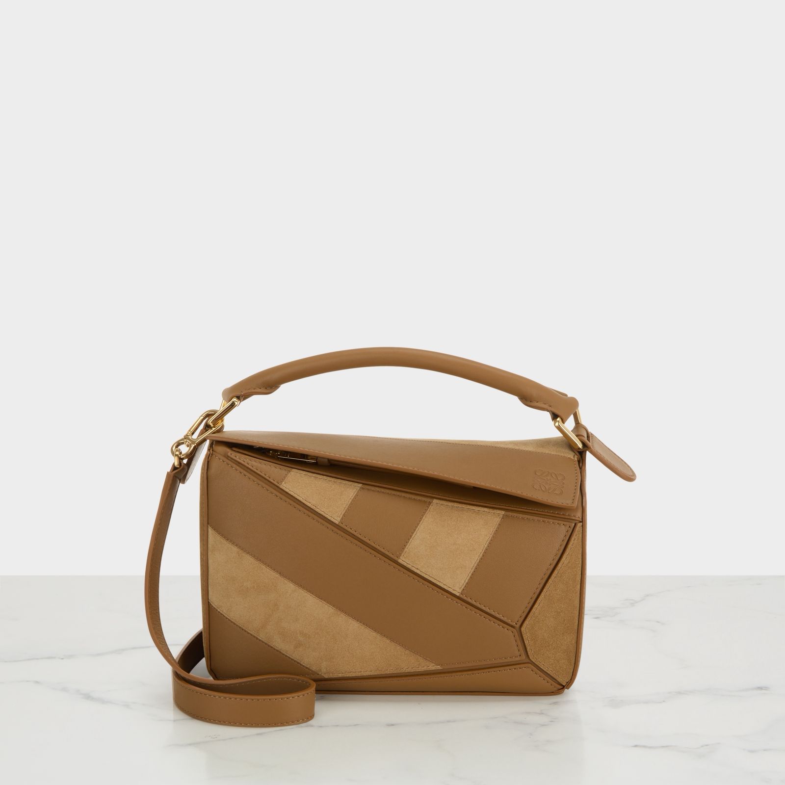 Bagsaaa L0ew* Small Puzzle bag in classic calfskin and suede - 24cm