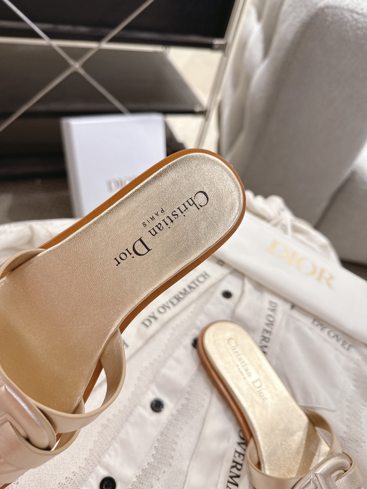 Bagsaaa D10r D-Club Slide Gold-Tone Laminated Calfskin