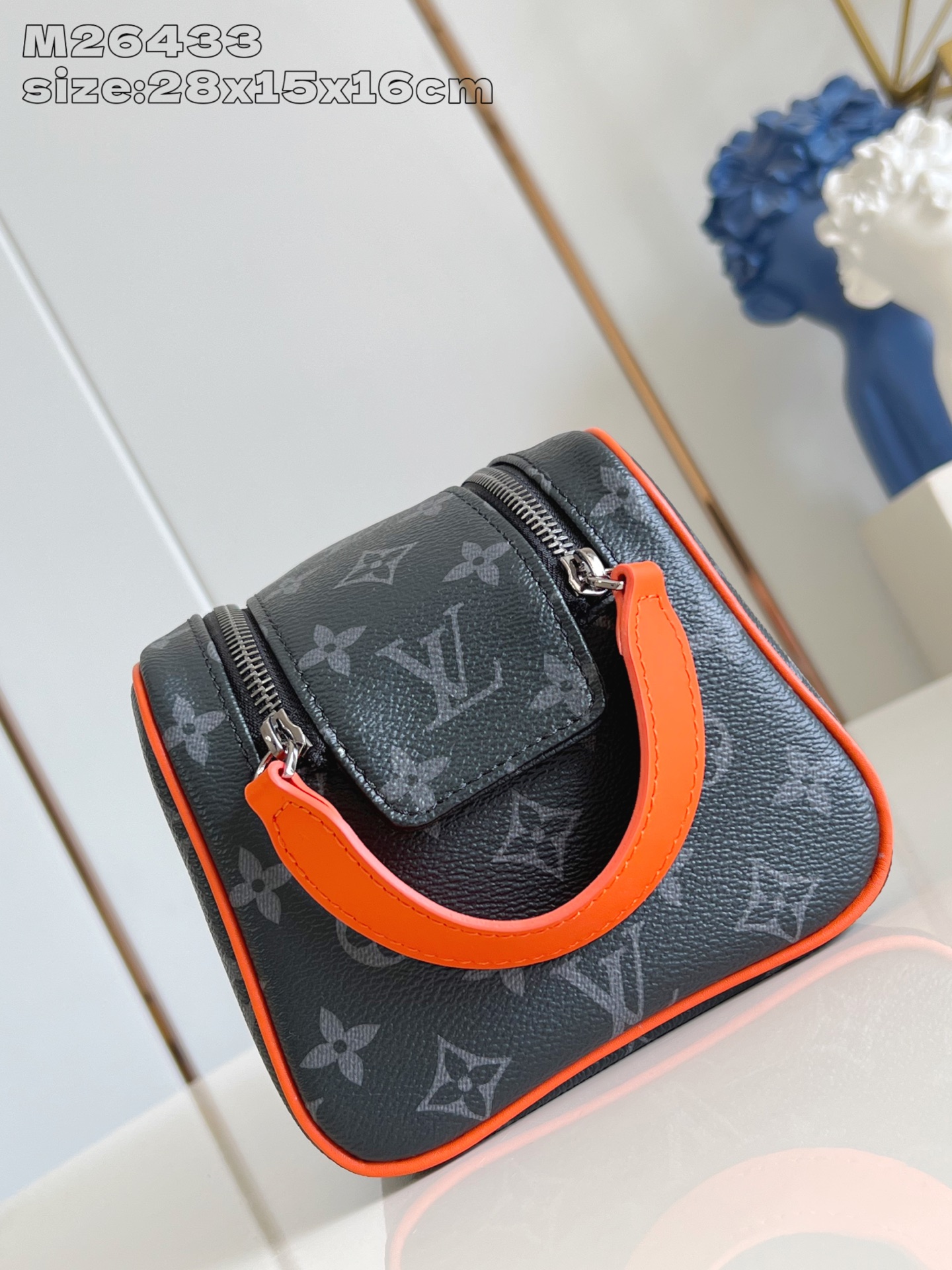 Bagsaaa LV M15246 Dopp Kit Black - 28cm