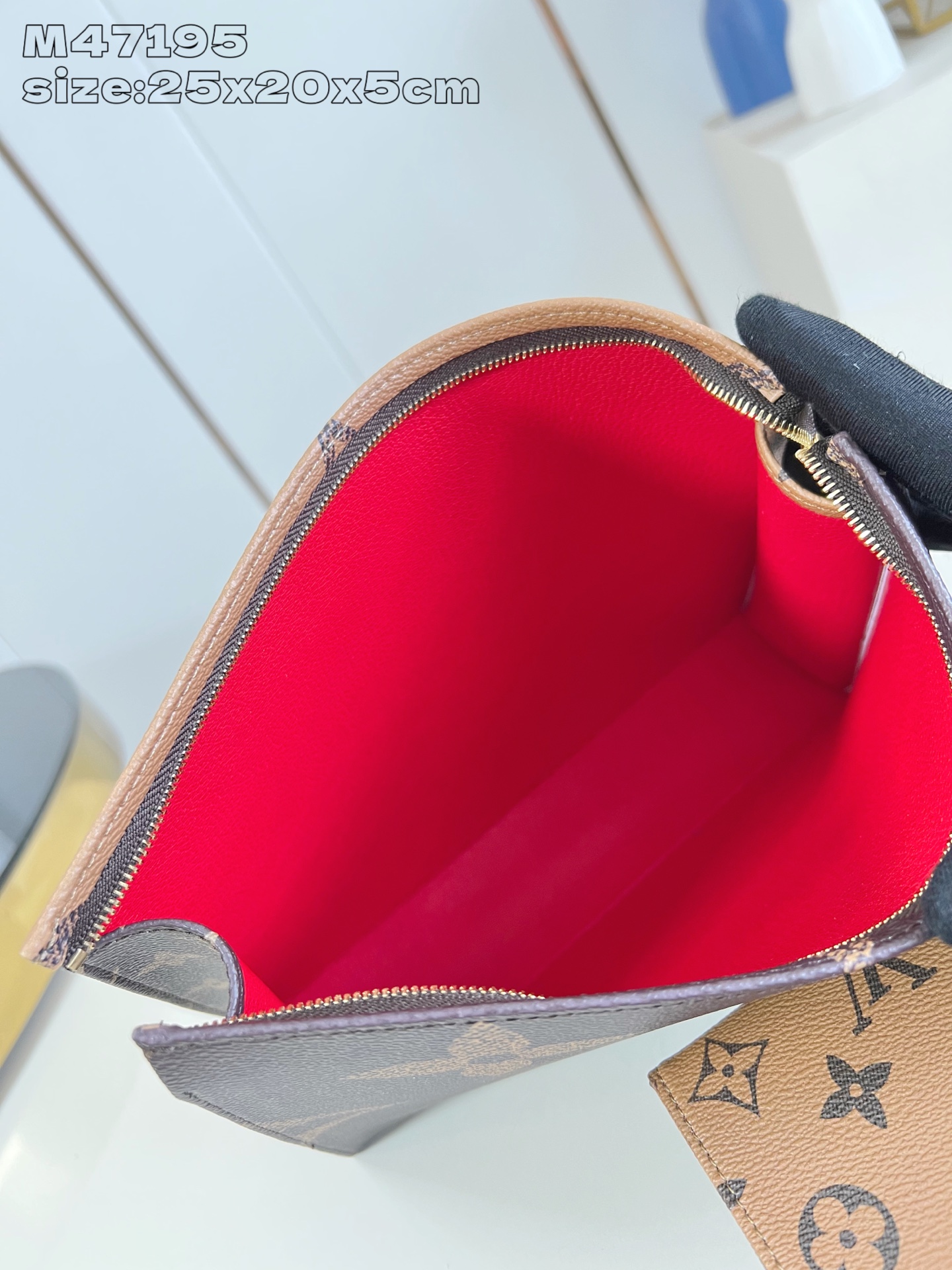 Bagsaaa LV Trio Toilet Pouch Set M11248 Monogram Reverse