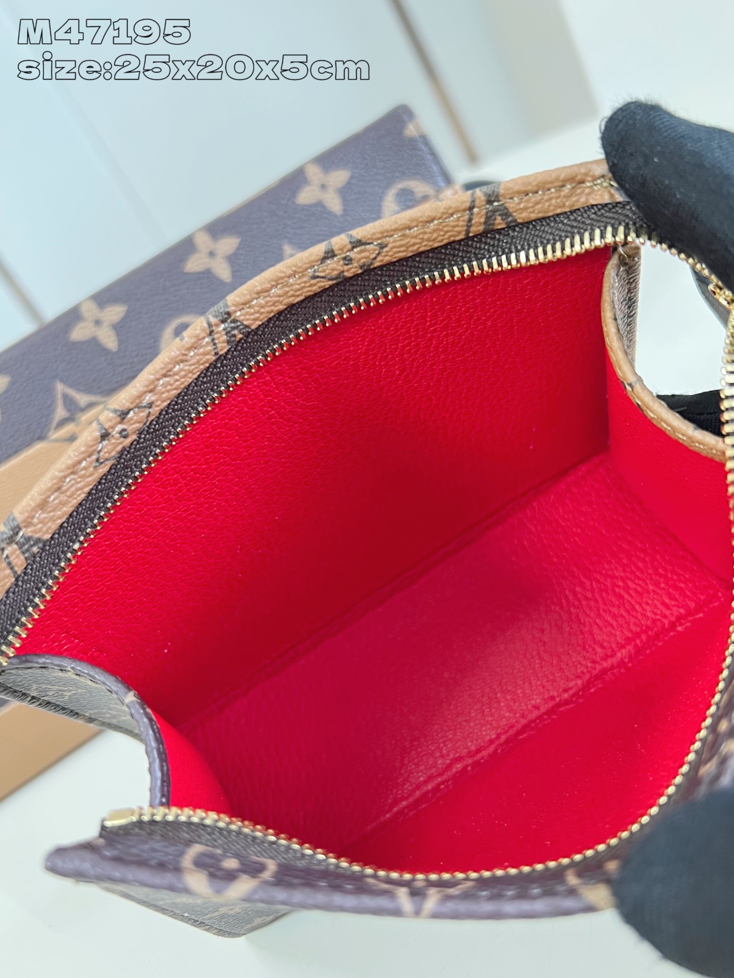 Bagsaaa LV Trio Toilet Pouch Set M11248 Monogram Reverse