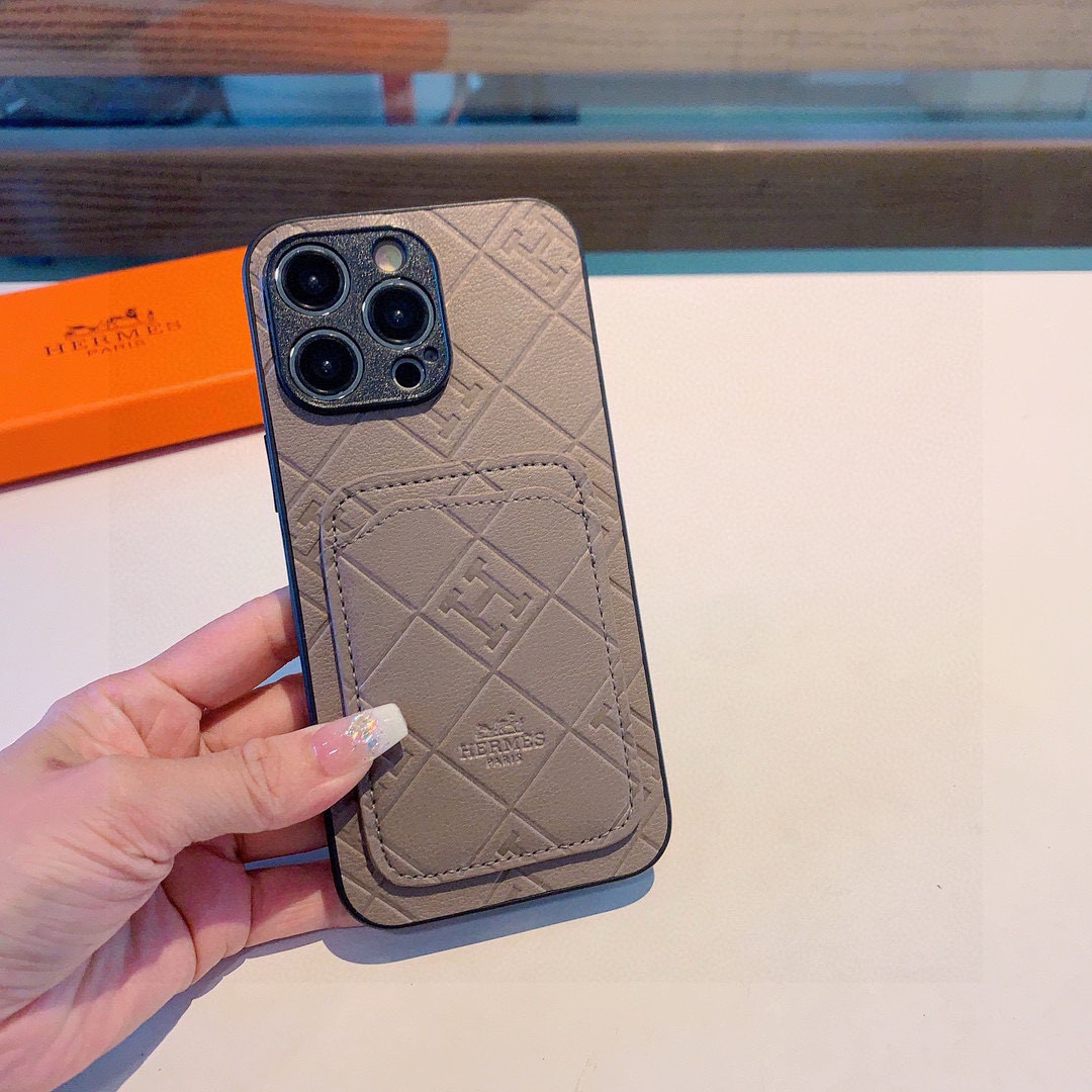 Bagsaaa H**me5 Phonecase 05