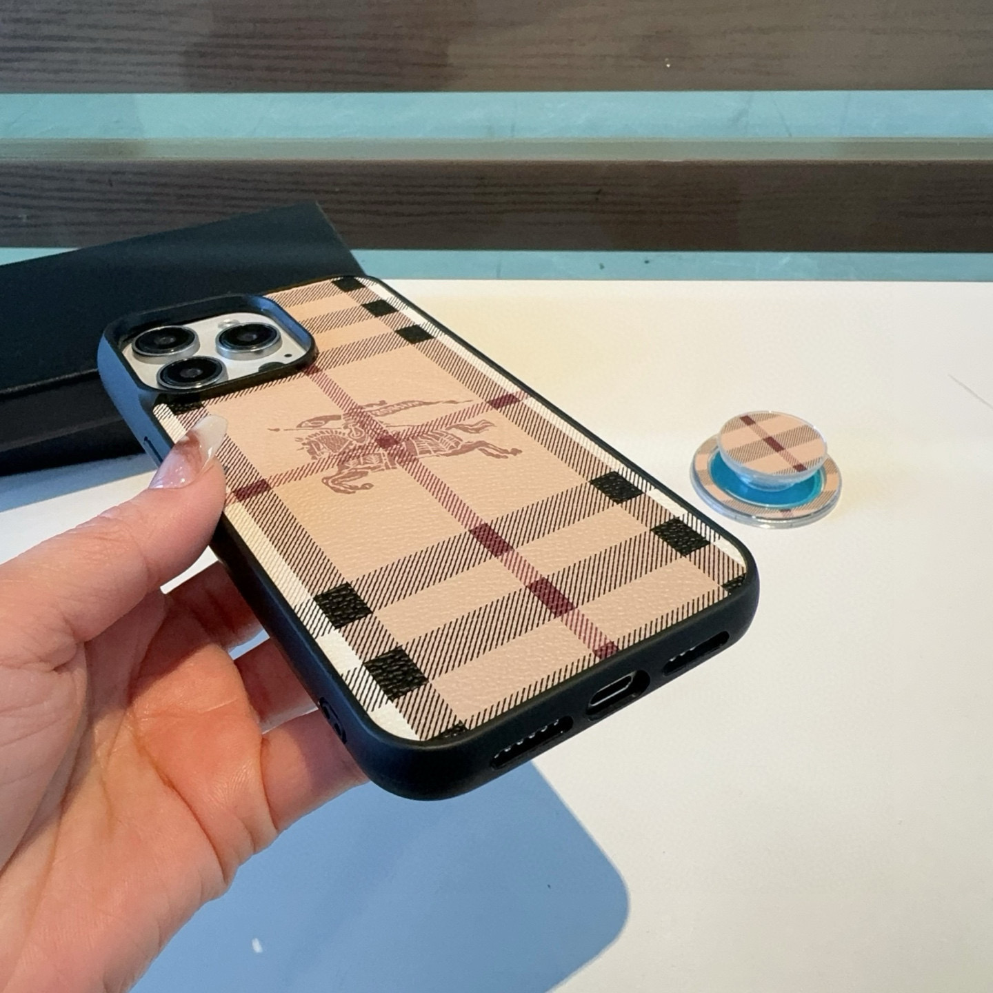 Bagsaaa Bv*b*rry phonecase