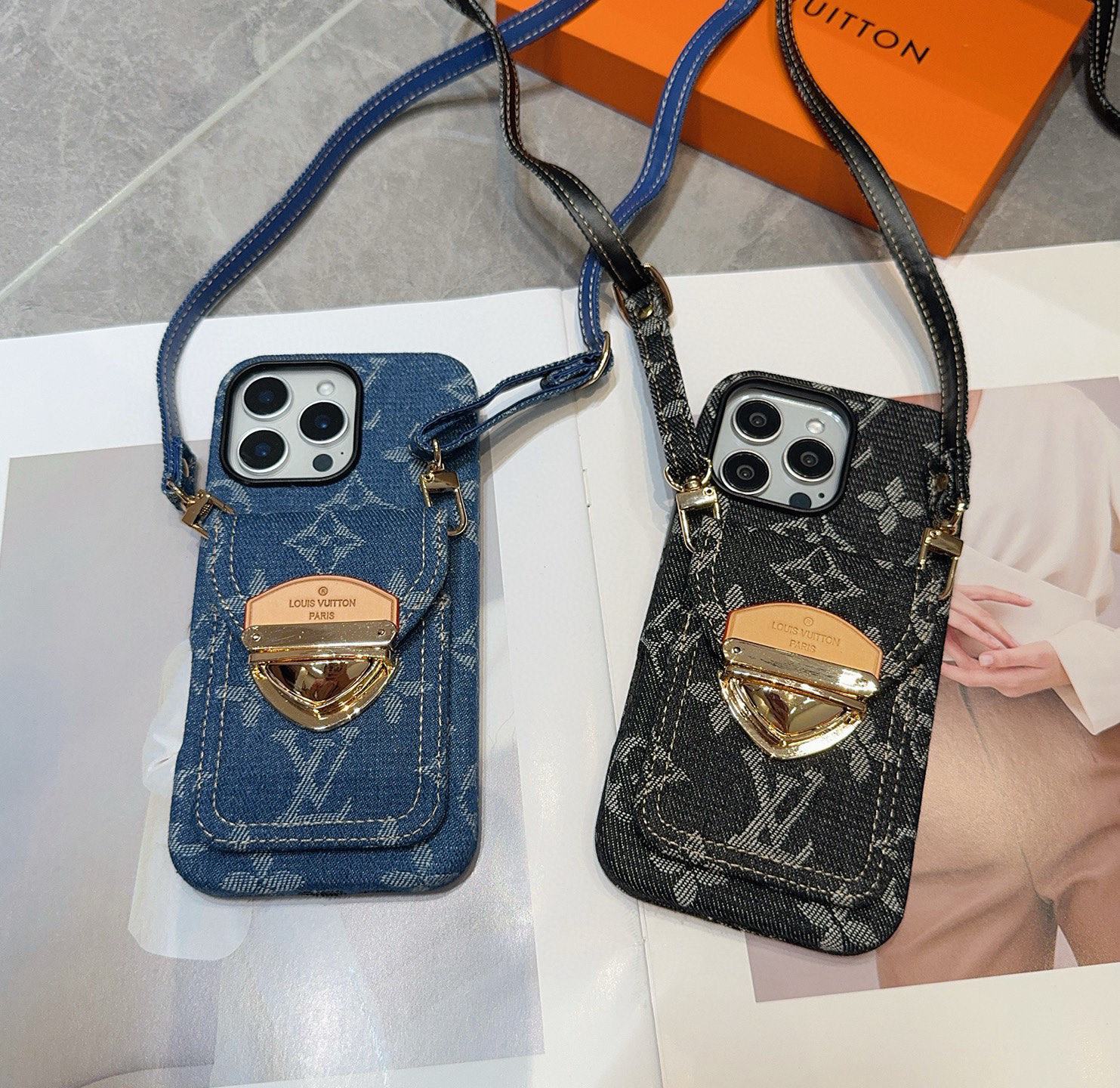 Bagsaaa LV phonecase 08