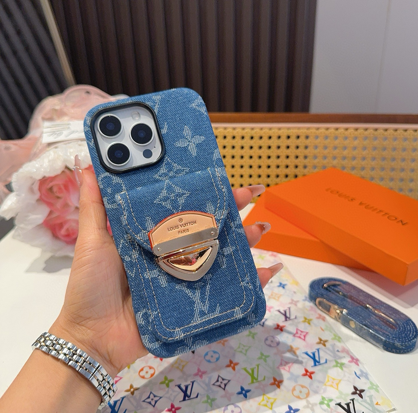 Bagsaaa LV phonecase 08