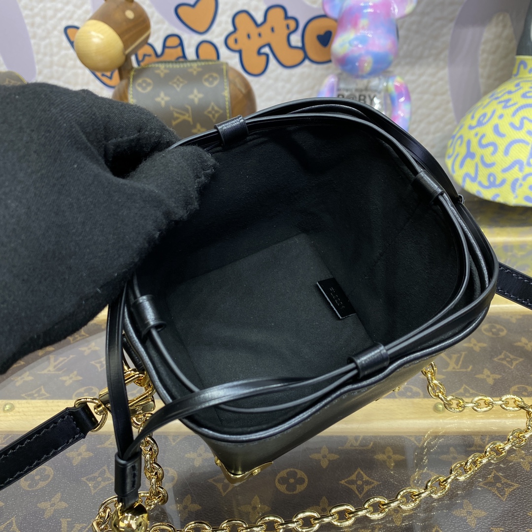 Bagsaaa LV M82886 Noé Purse LV Charms Black - 11.5cm