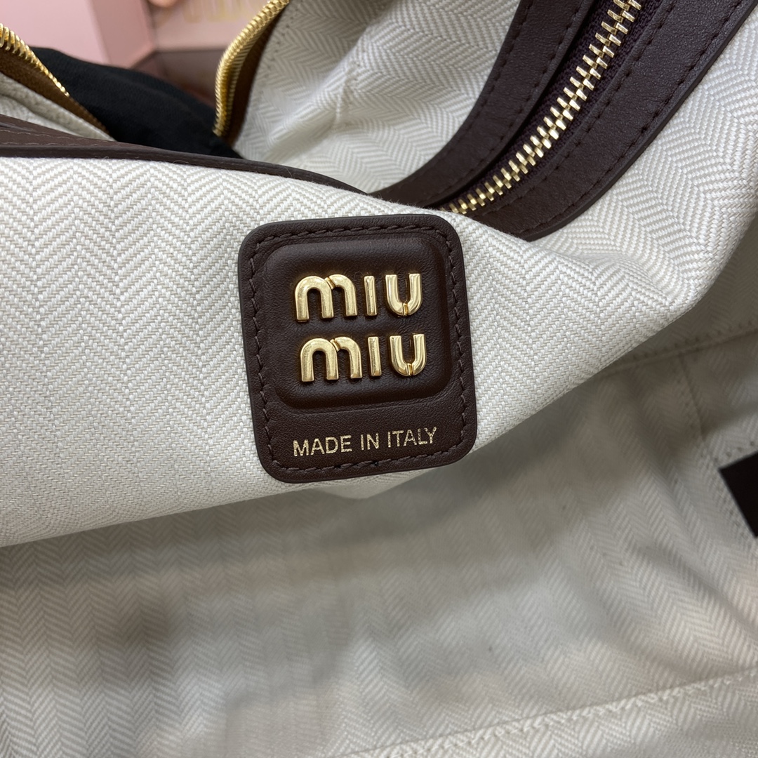 Bagsaaa Miu Miu Beau bag 5BB117 brown suede - 34x23x10 cm