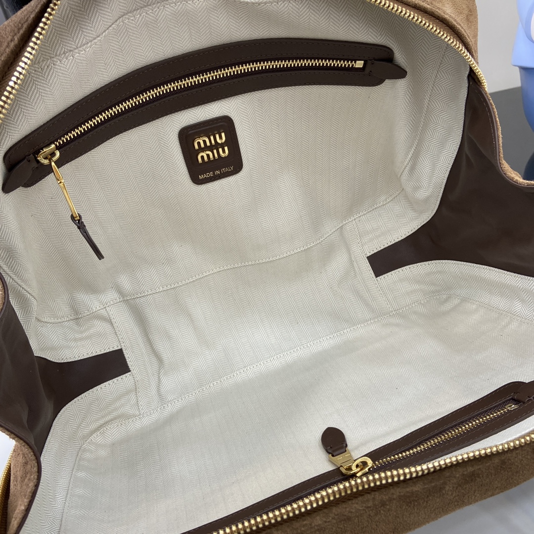 Bagsaaa Miu Miu Beau bag 5BB117 brown suede - 34x23x10 cm