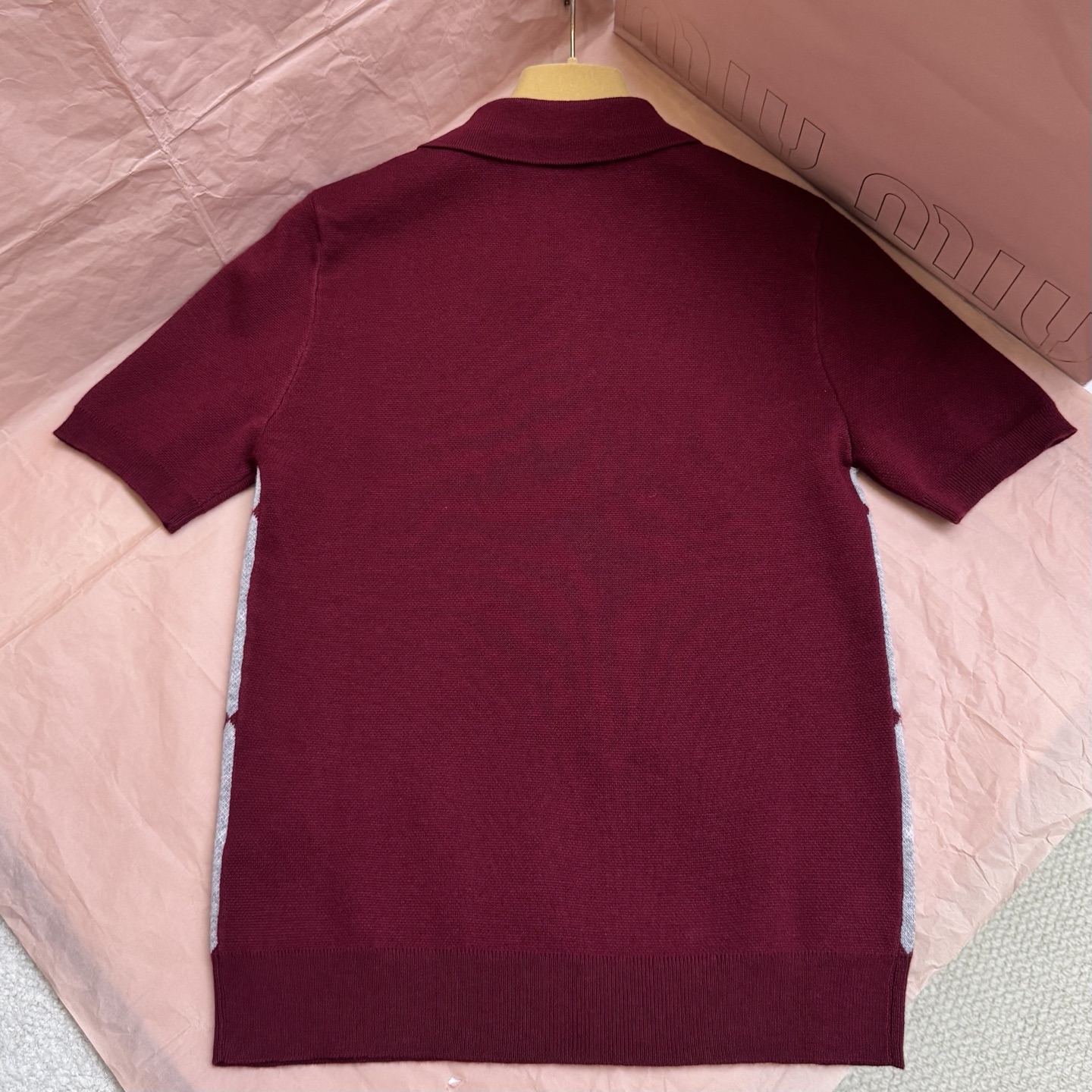 Bagsaaa Miu Miu Wool polo shirt burgundy
