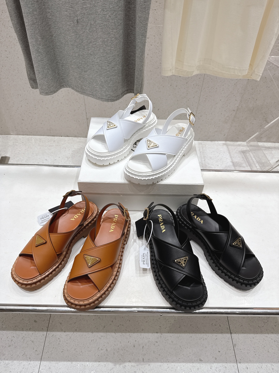 Bagsaaa Pra*a Leather sandals 1X105O black