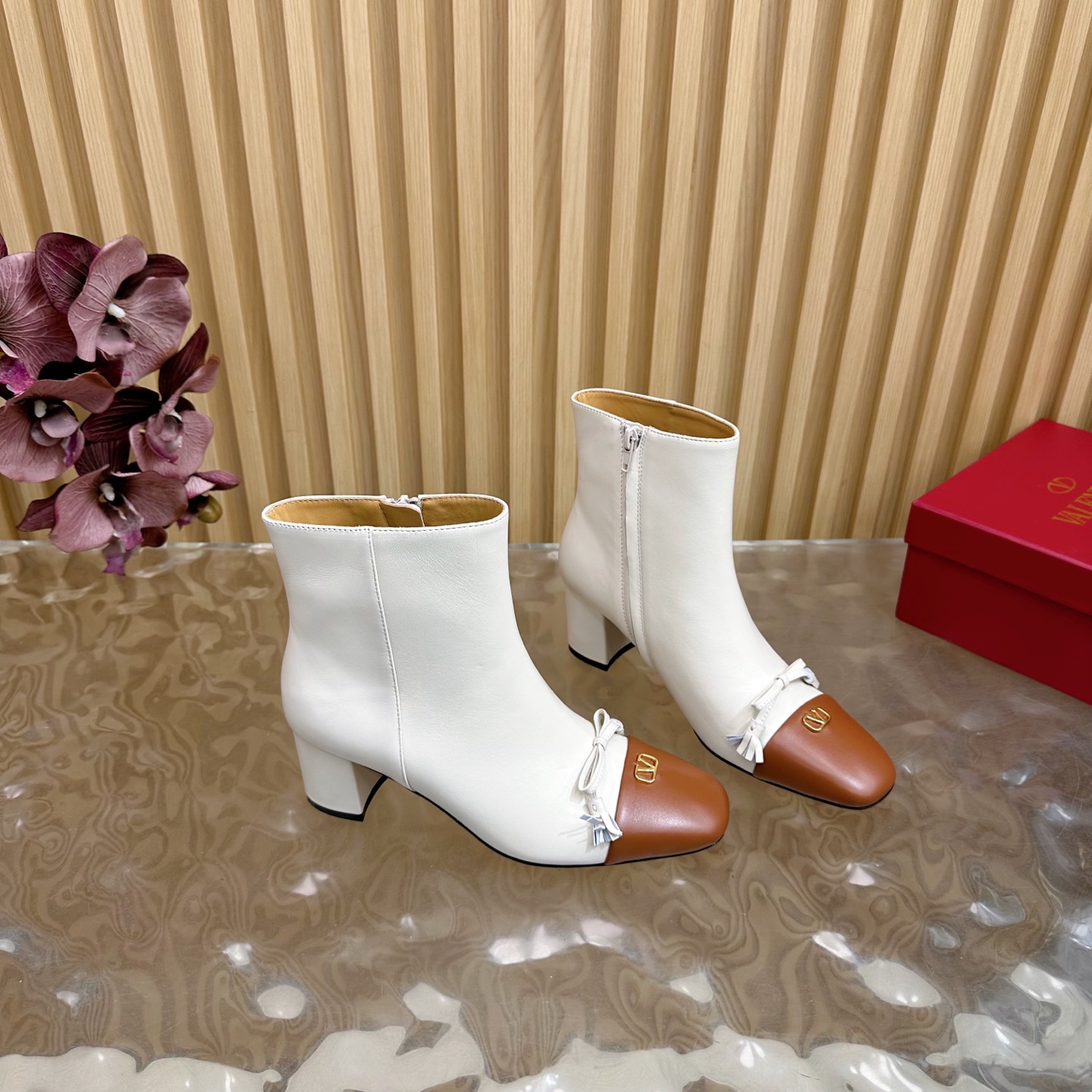 Bagsaaa Va1e*ntin0 Garavani Valet Du Roi 60 leather ankle boots