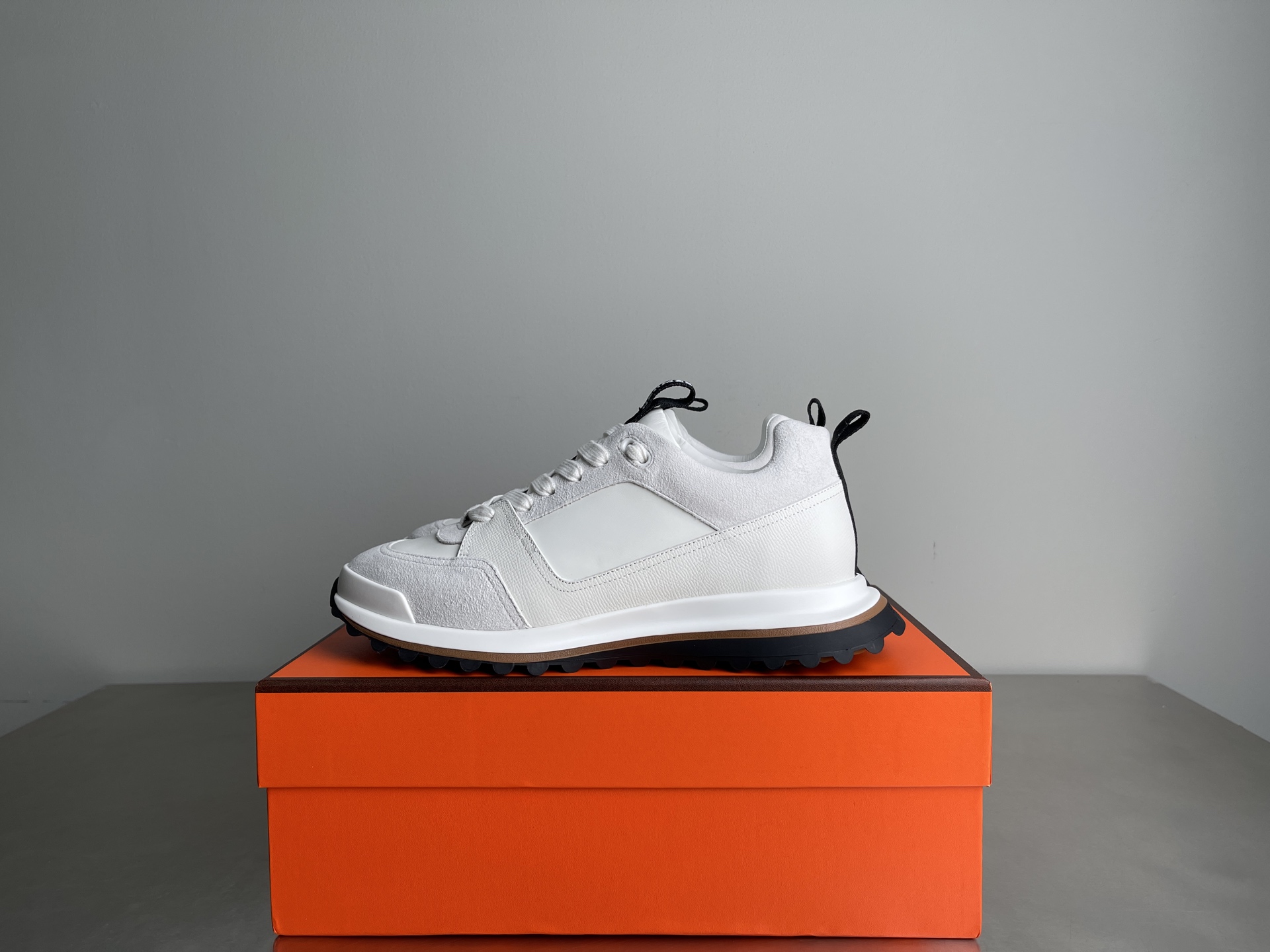 Bagsaaa H**me5 Leader sneaker white