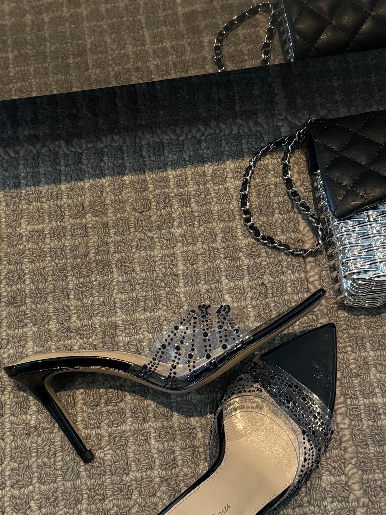 Bagsaaa Gianvito Rossi Elle crystal-embellished 110mm sandals black