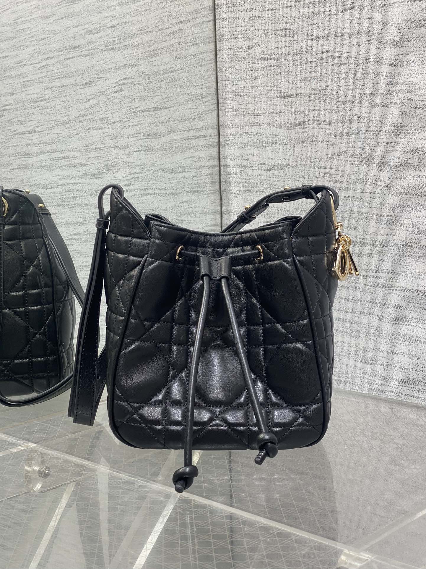 Bagsaaa D10r Small D-Motion Bag Black Macrocannage Lambskin - 19.5cm