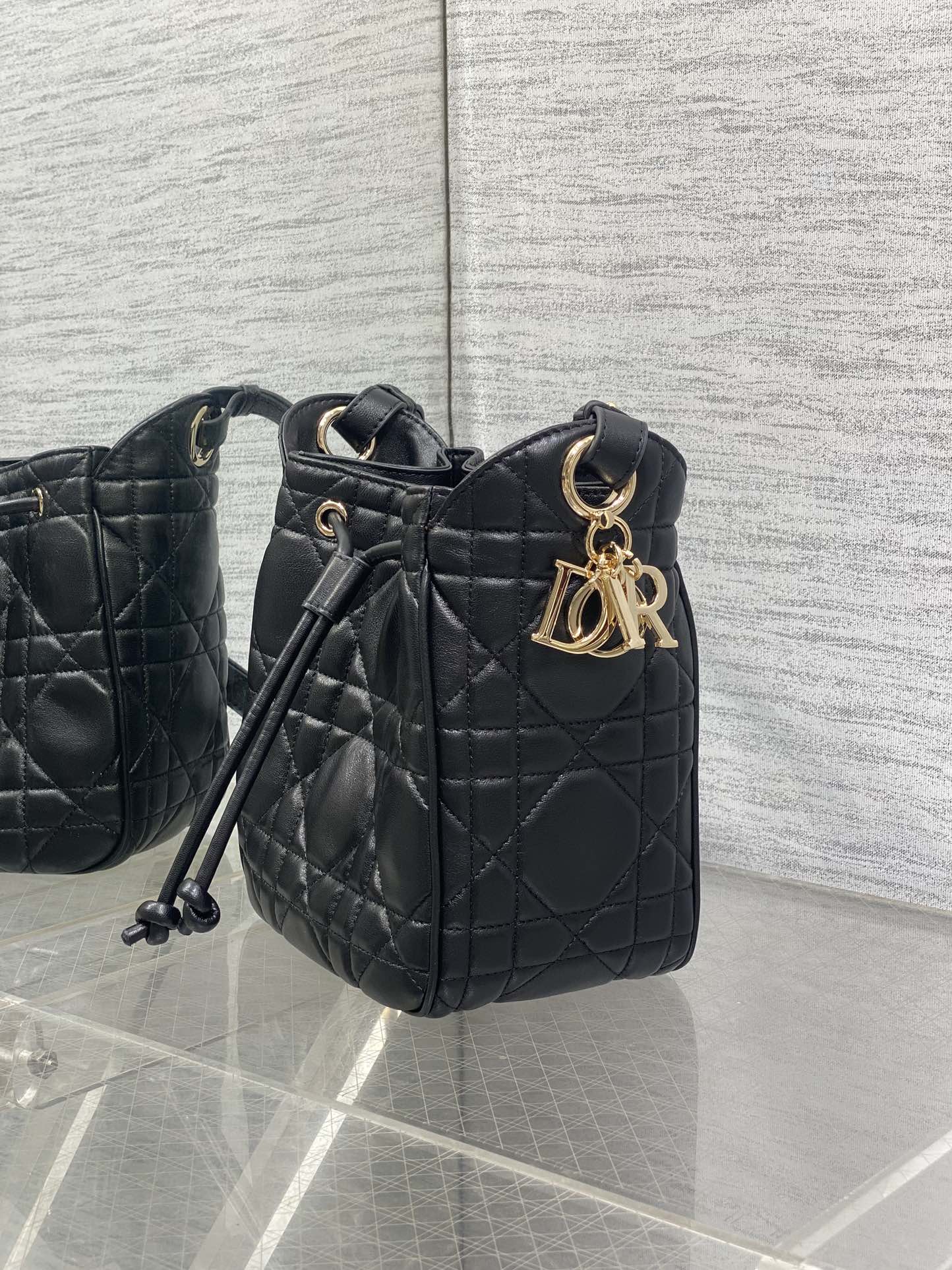 Bagsaaa D10r Small D-Motion Bag Black Macrocannage Lambskin - 19.5cm