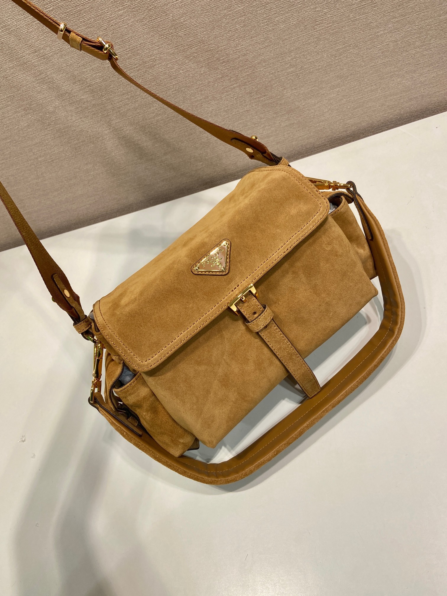 Bagsaaa Pra*a Explore medium suede shoulder bag with flap Beige 1BD394 - 30cm