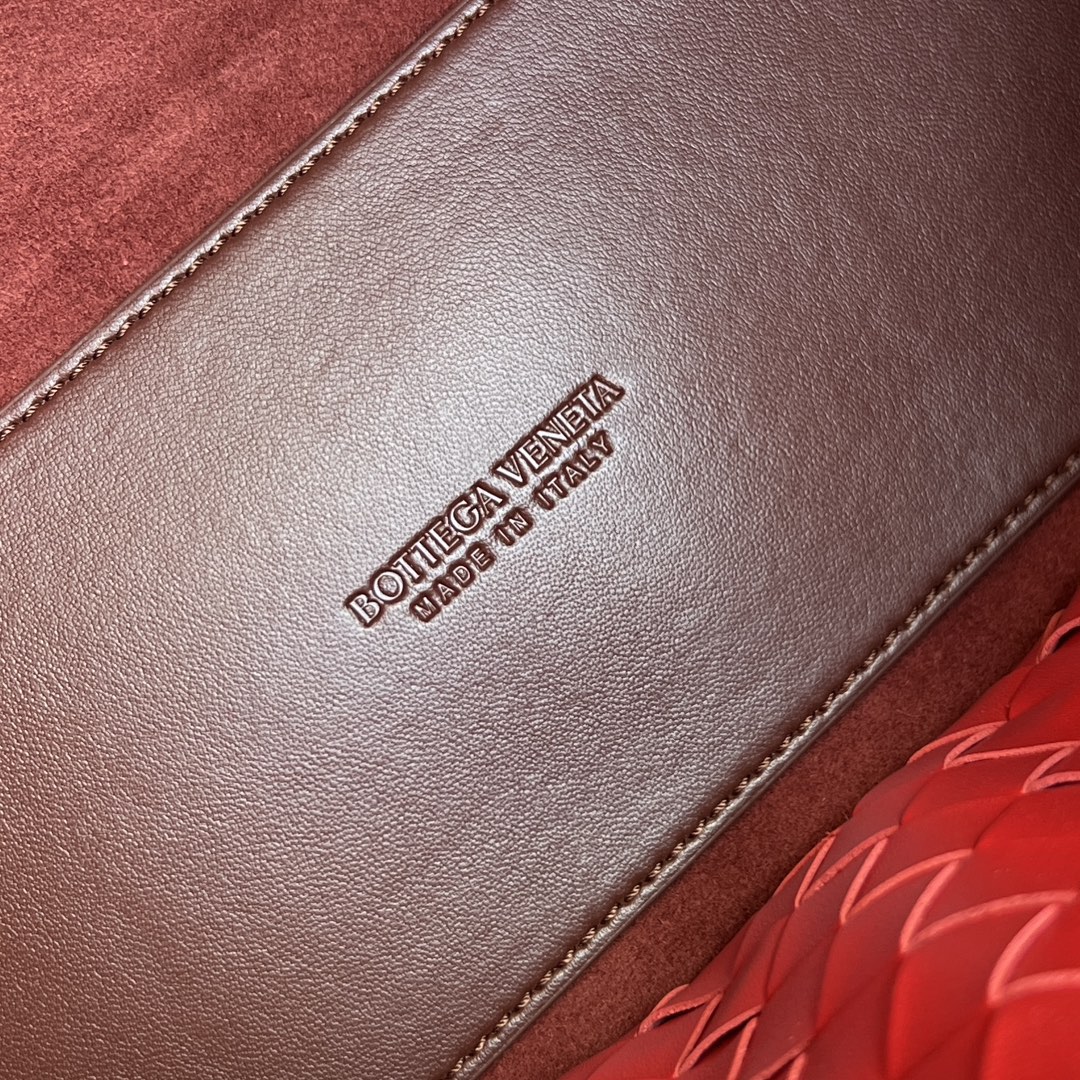 Bagsaaa B0tt*ga Ven*ta Andiamo 810214 Red - 32x25x11 cm
