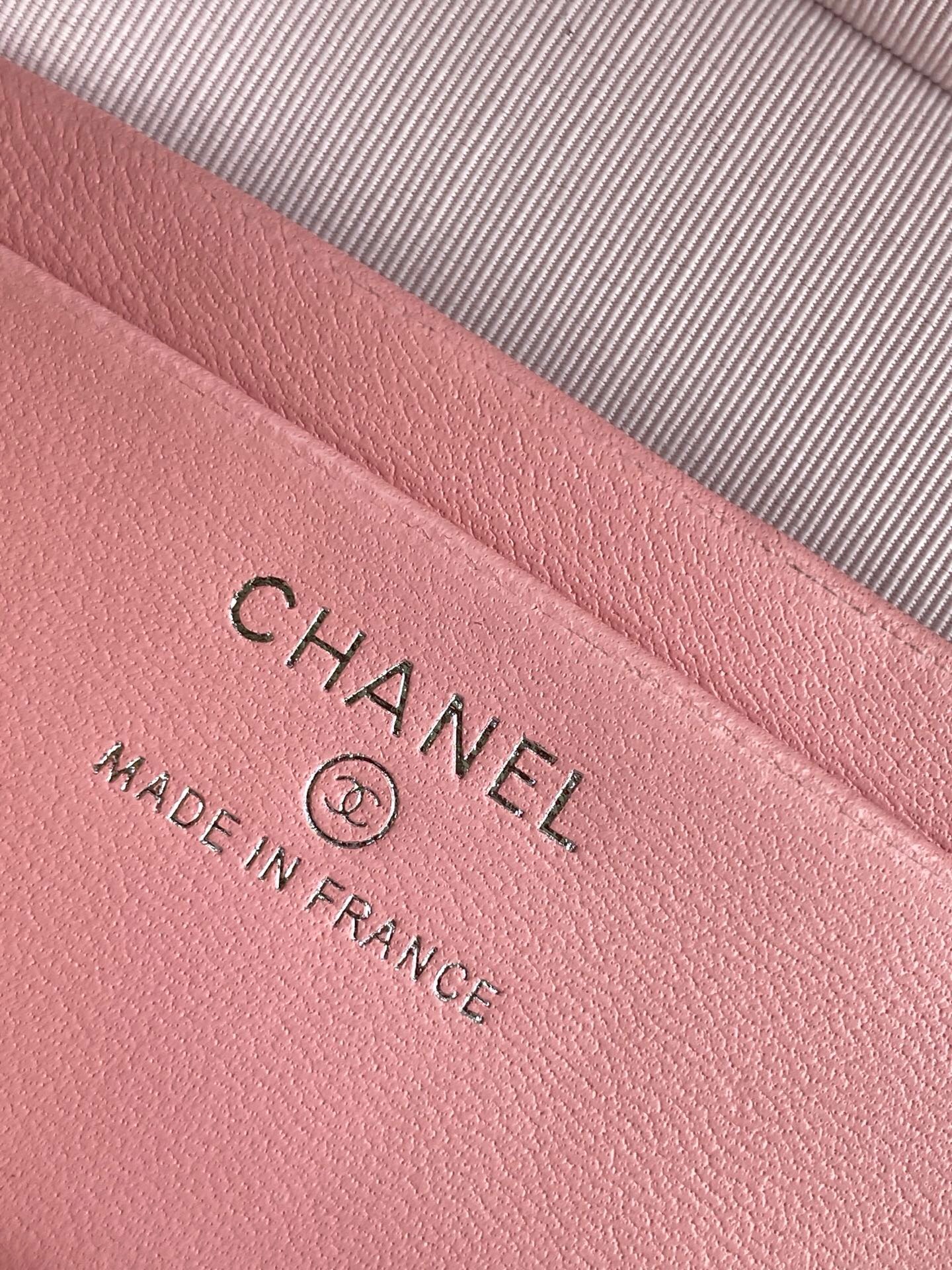 Bagsaaa Ch**el Vanity with Chain AP4854 Light Pink Caviar - 19.5cm