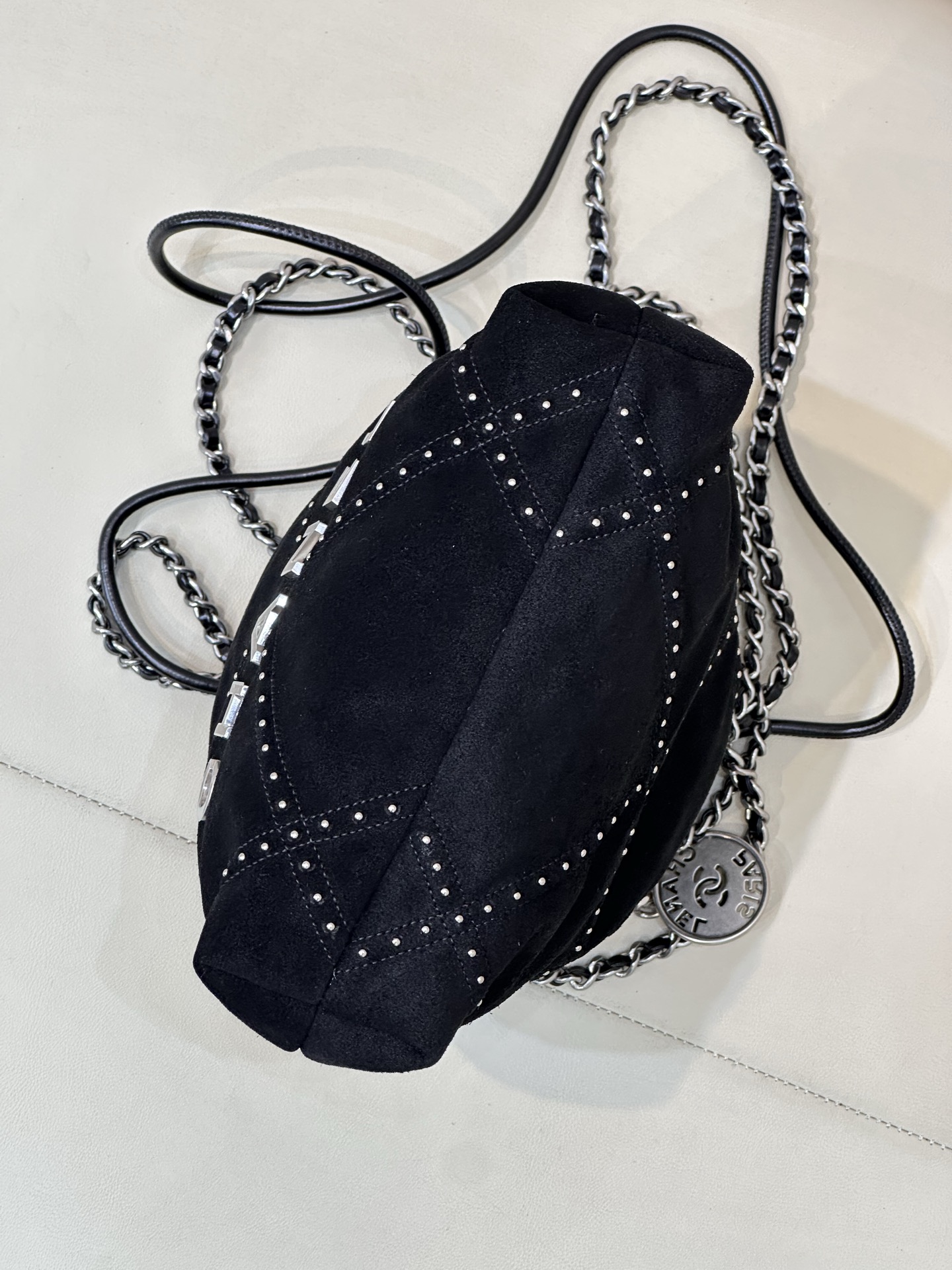 Bagsaaa Ch**el 22 Mini Handbag Black Suede AS3980 - 20 × 19 × 6 cm
