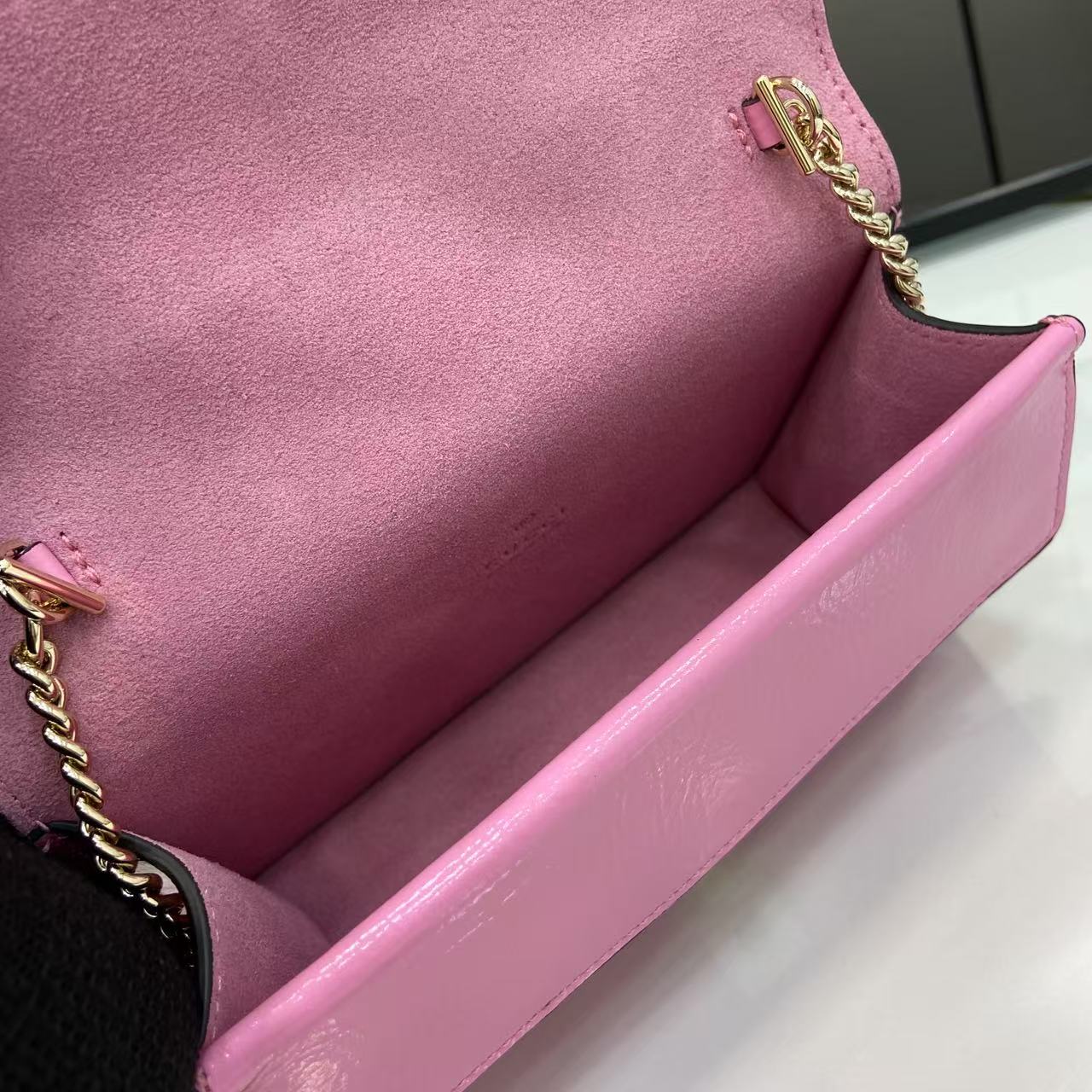 Bagsaaa Gvc*1 Dionysus mini shoulder bag 837370 Pink patent - 17.5cm