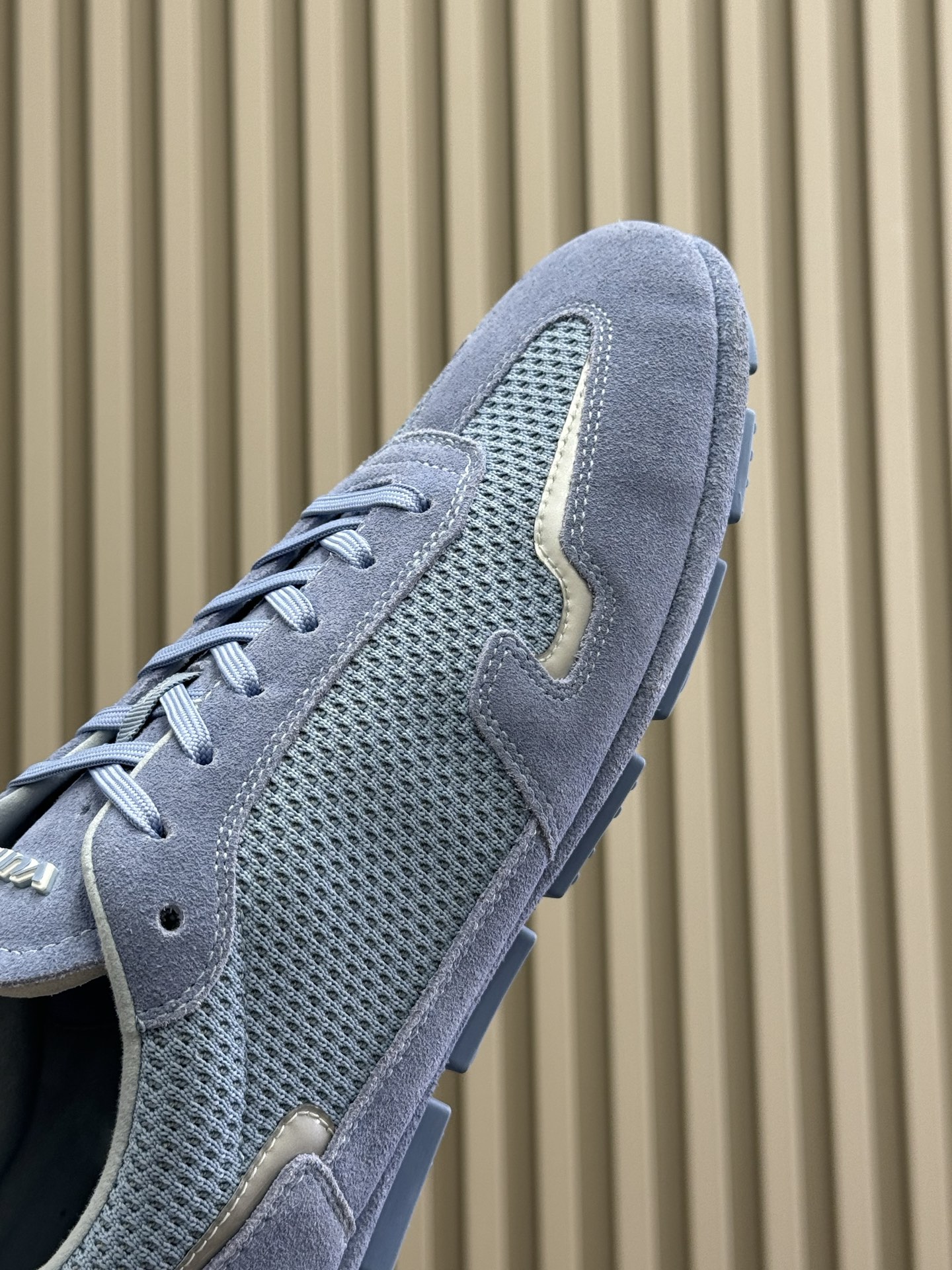 Bagsaaa LV Rally Sneaker Blue Suede