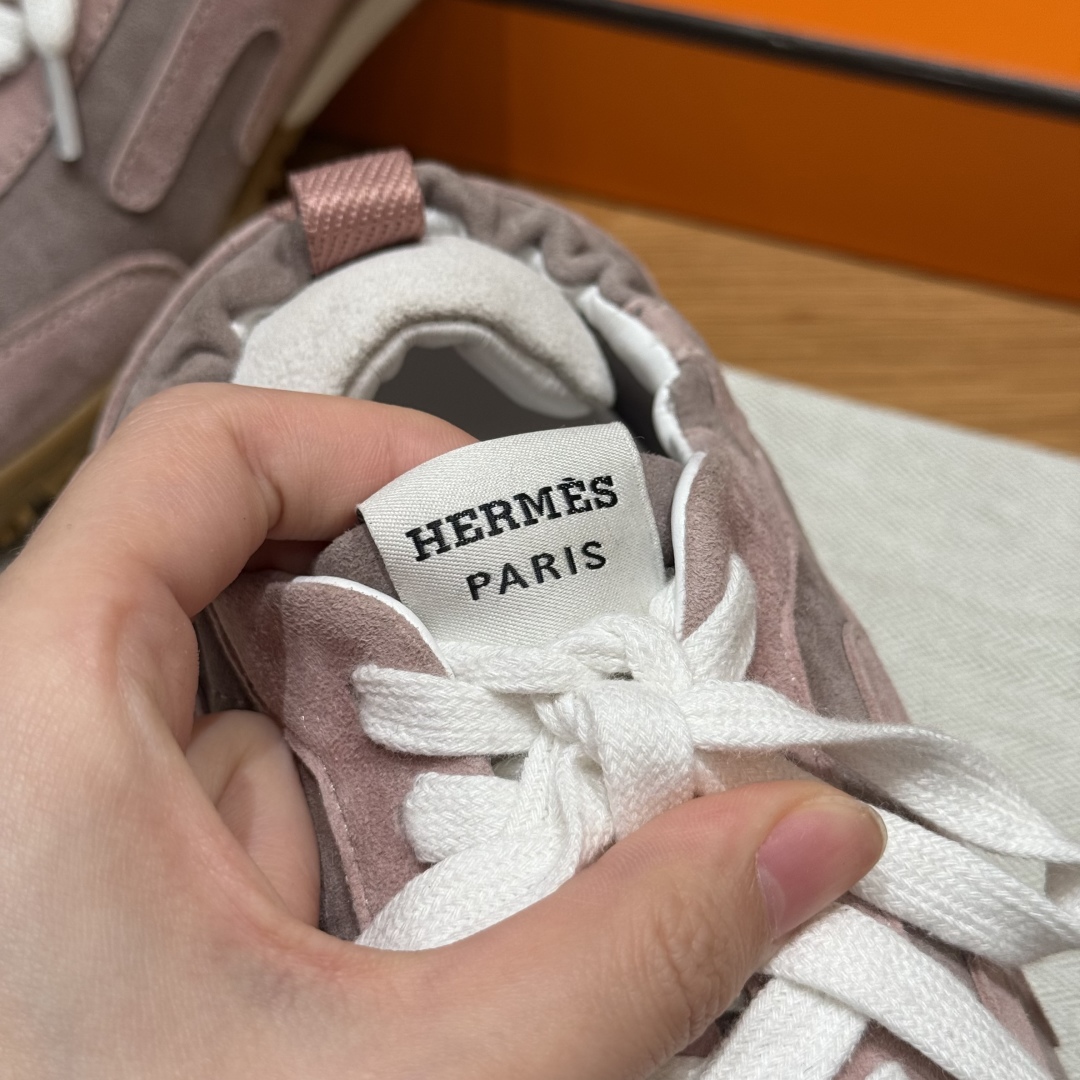 Bagsaaa H**me5 Jet sneaker pink