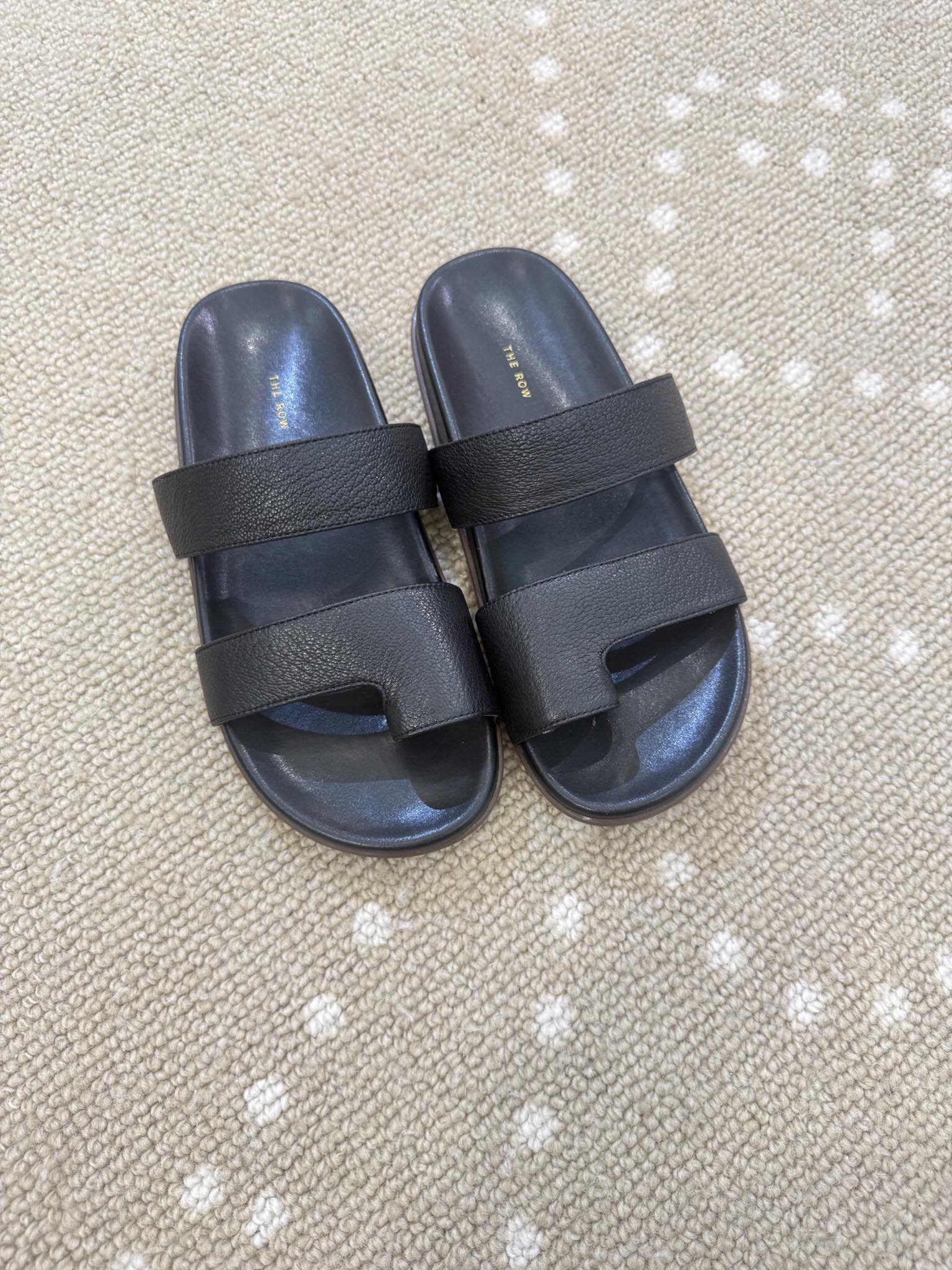 Bagsaaa The R0w Hugh Leather Sandals Black