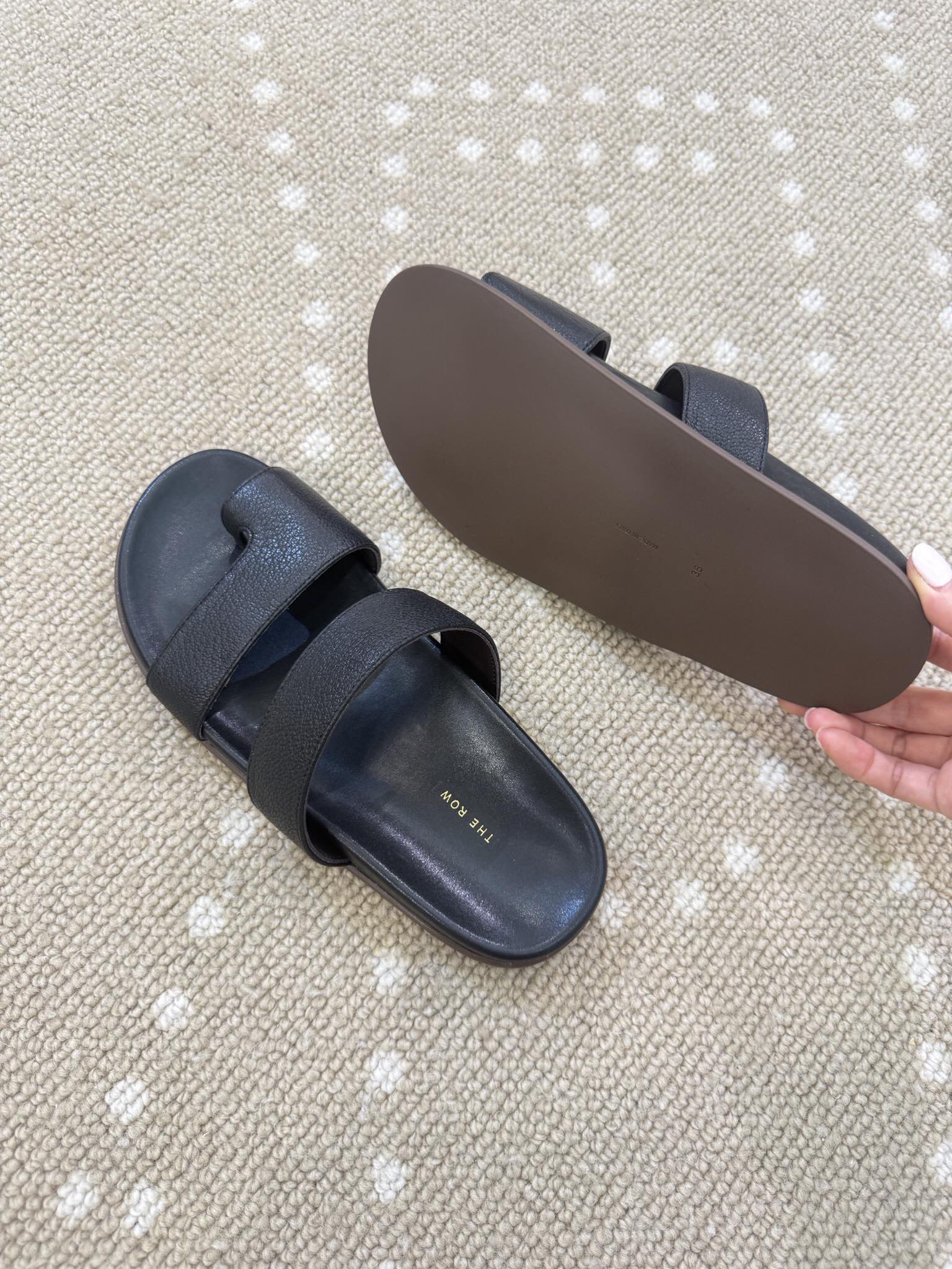 Bagsaaa The R0w Hugh Leather Sandals Black