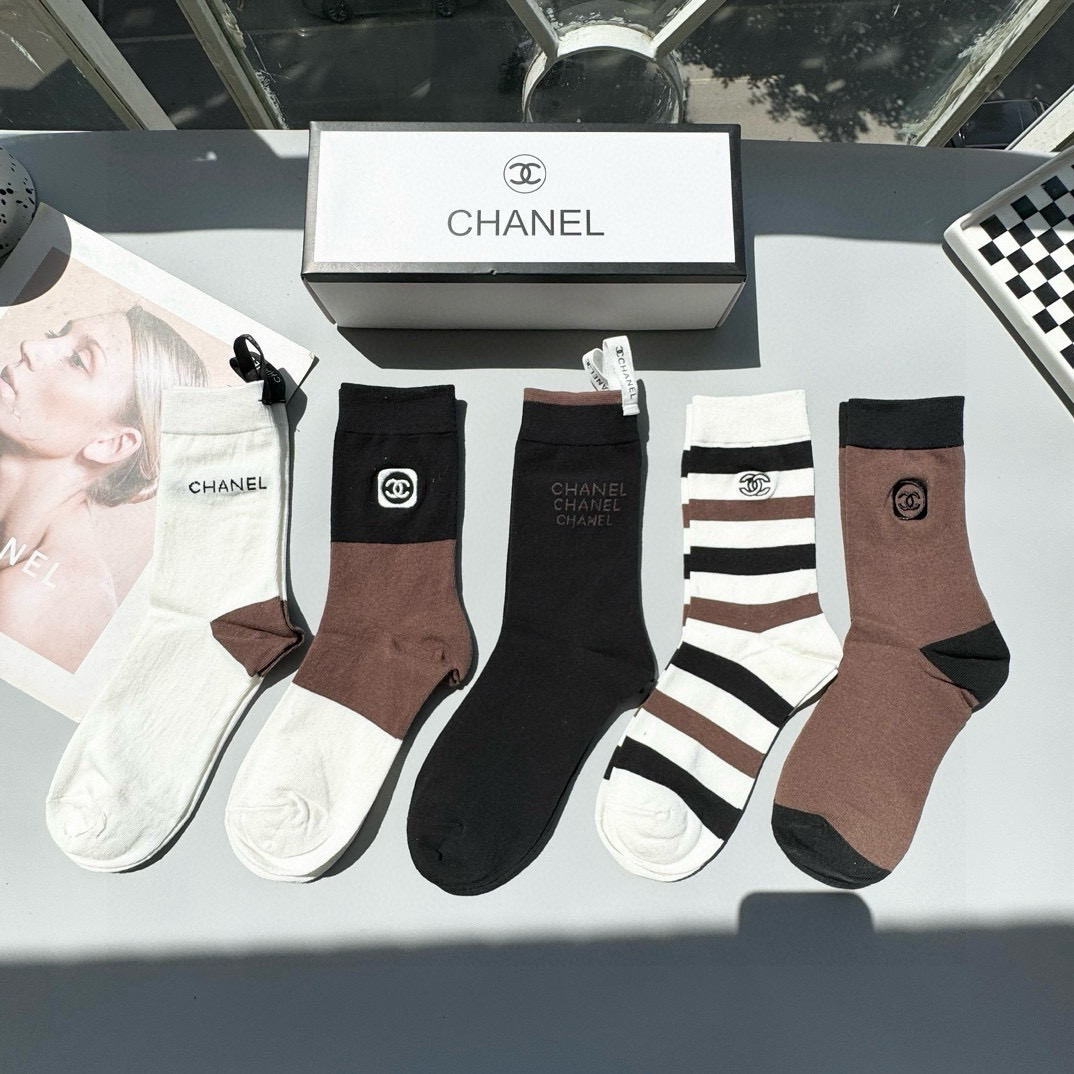 Bagsaaa Ch**el Socks Set